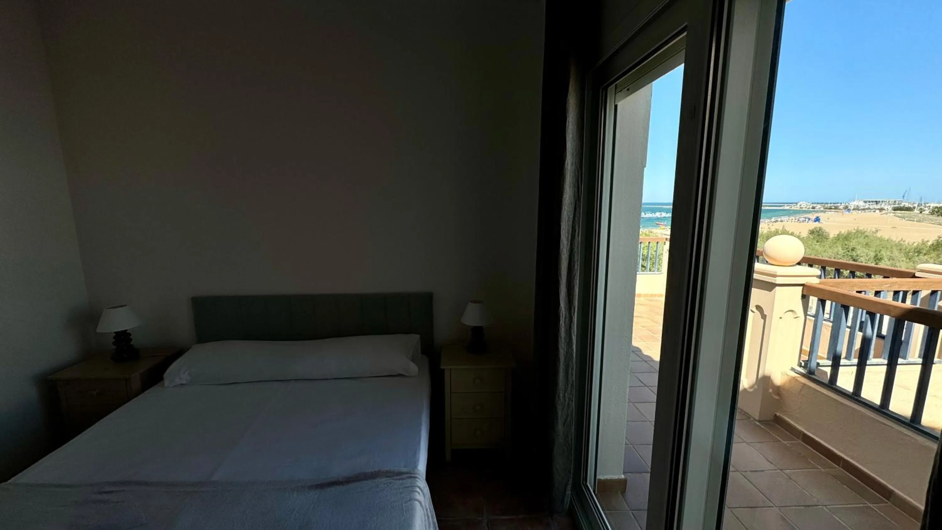 Bed in Apartamentos Carlton VyB