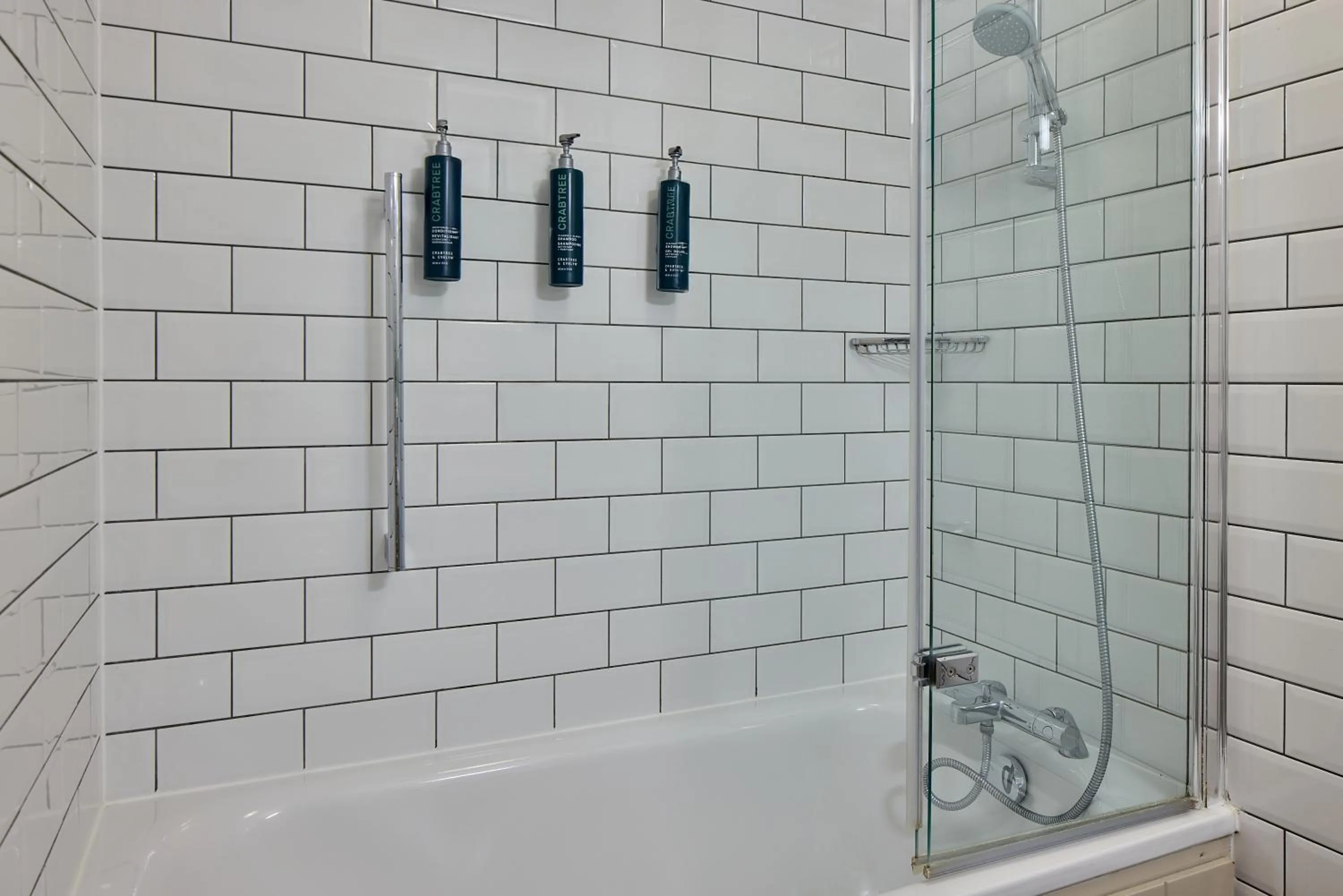 Bath in DoubleTree by Hilton York