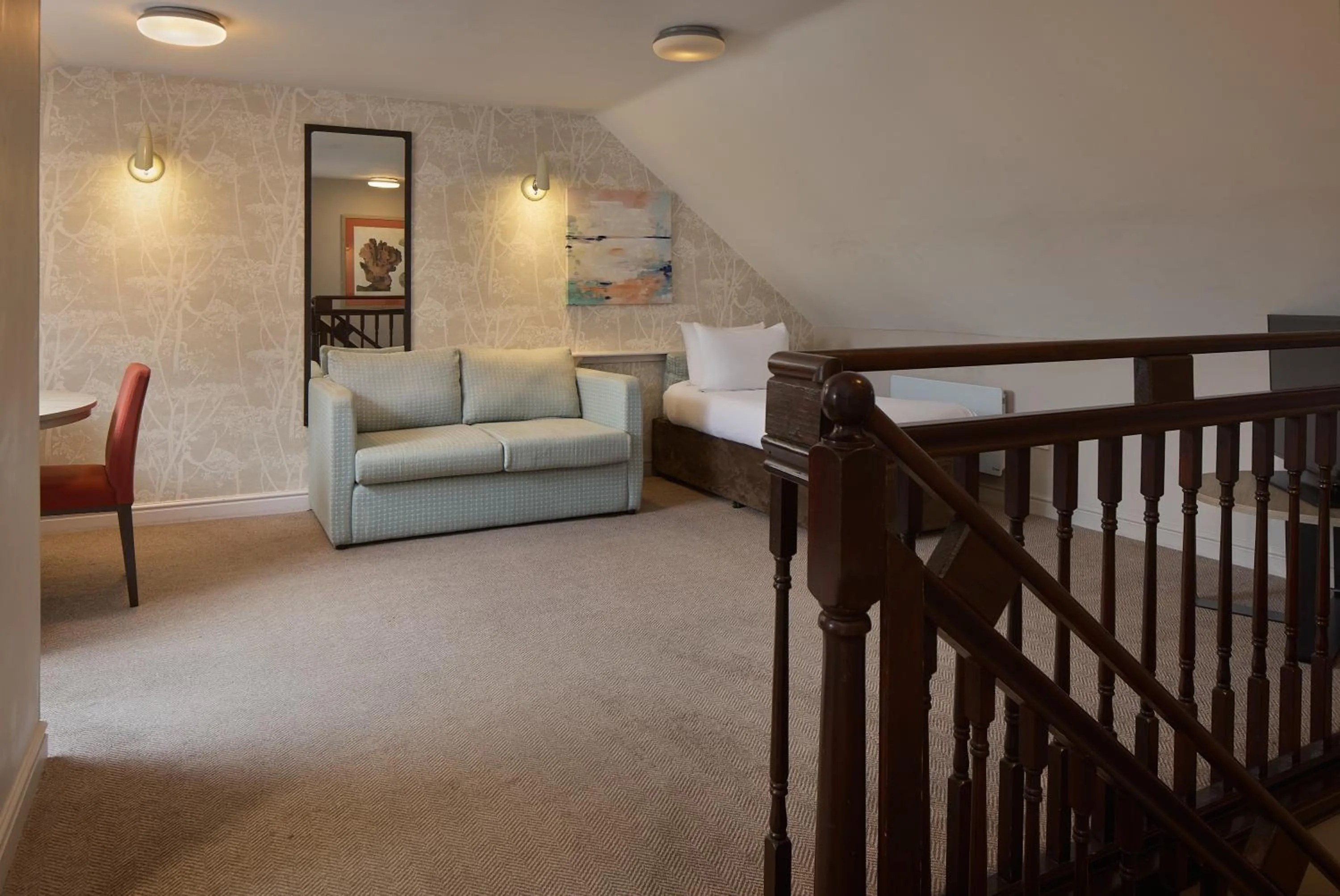 Photo of the whole room, Bed in DoubleTree by Hilton York