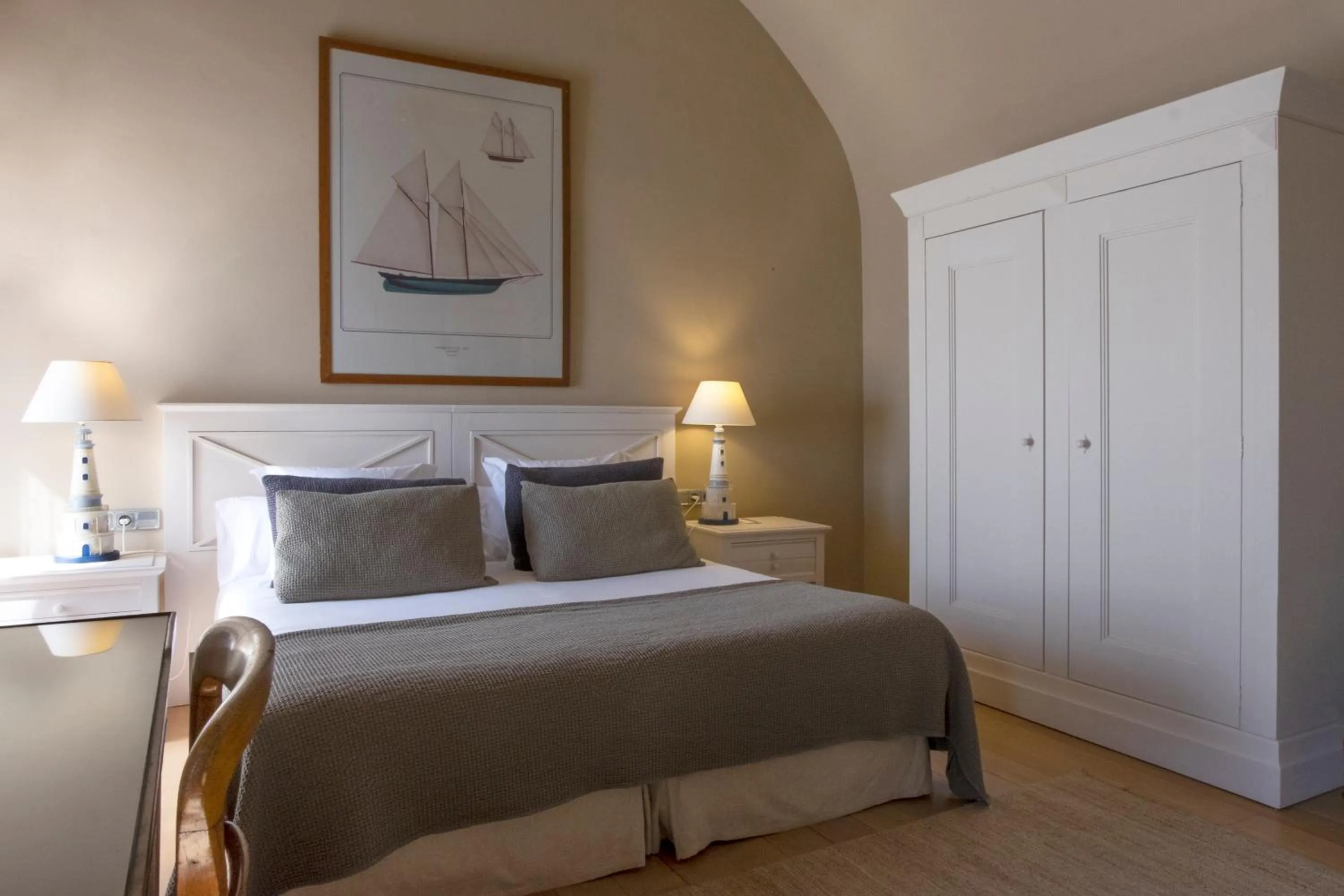 Bed in El Far Hotel Restaurant