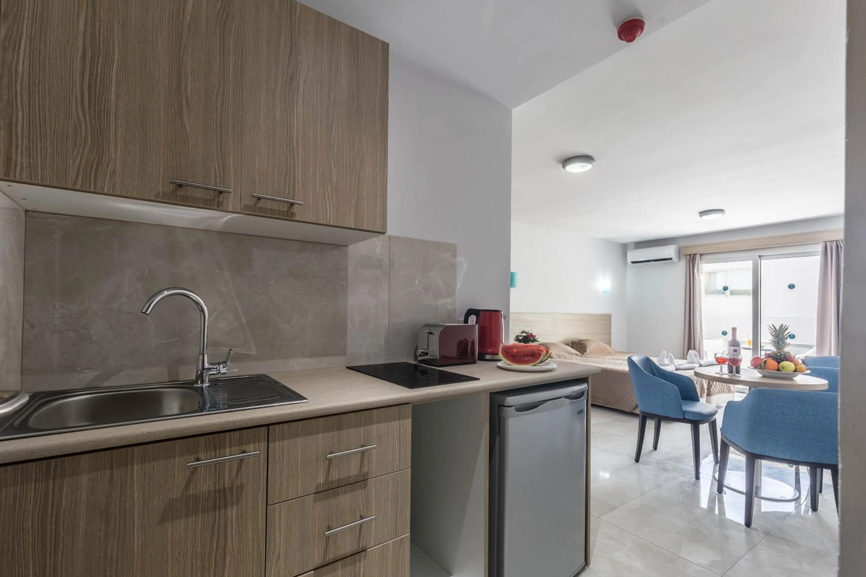 Kitchen or kitchenette in Paul Marie Hotel Apartments