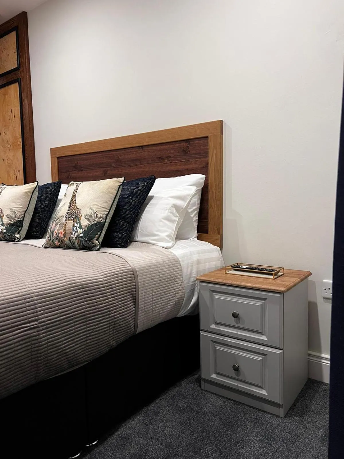 Bed in 53 Luxury Rooms