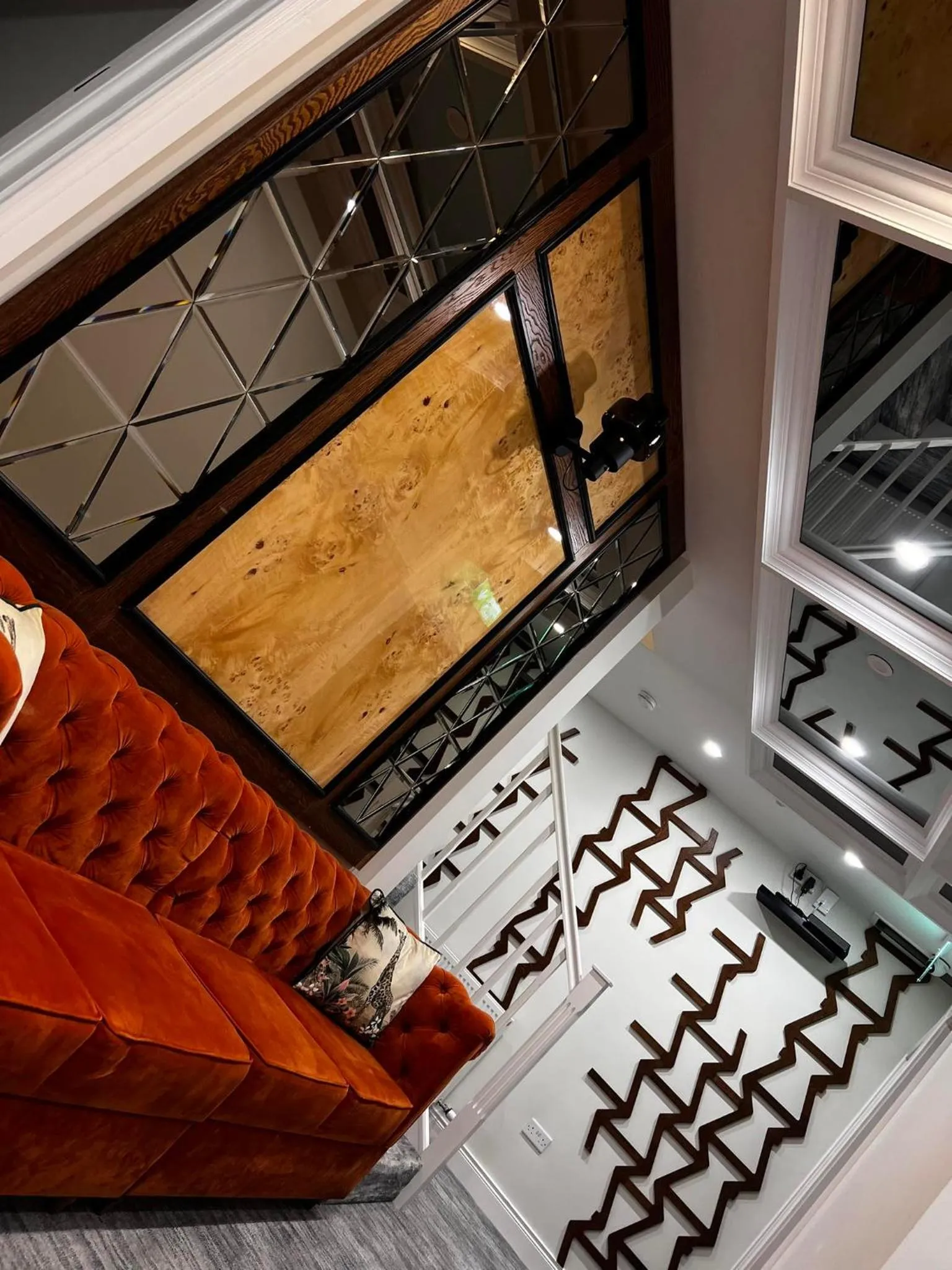 53 Luxury Rooms