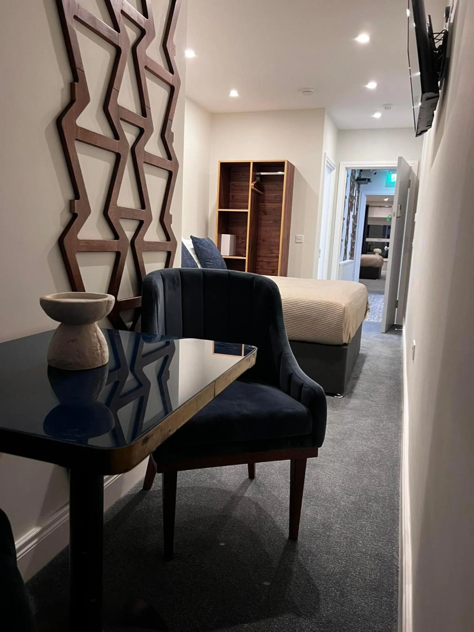 53 Luxury Rooms