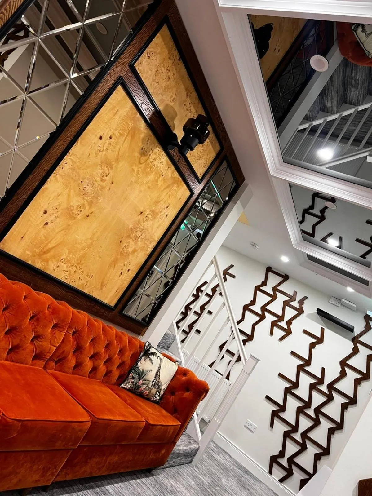 53 Luxury Rooms