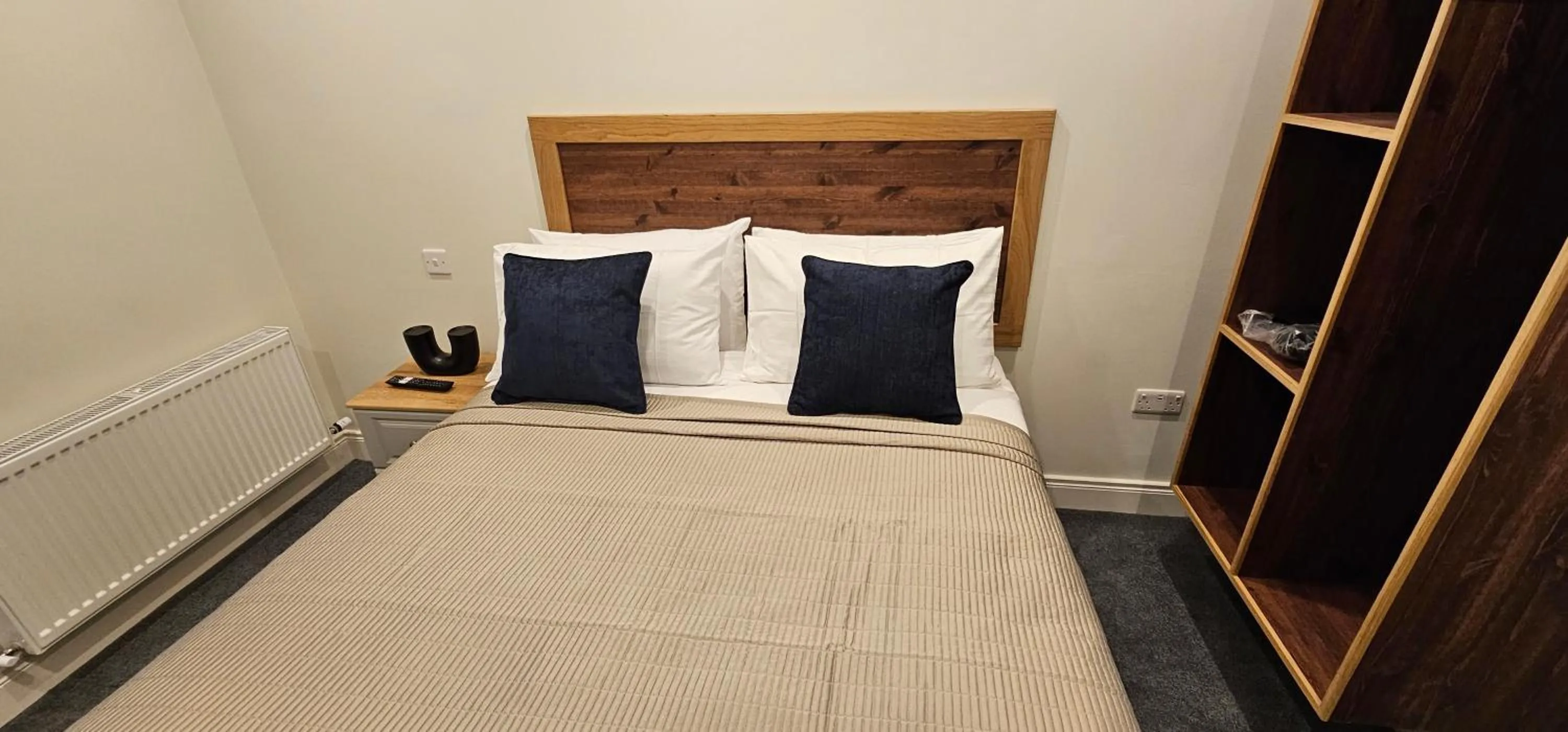 Bed in 53 Luxury Rooms