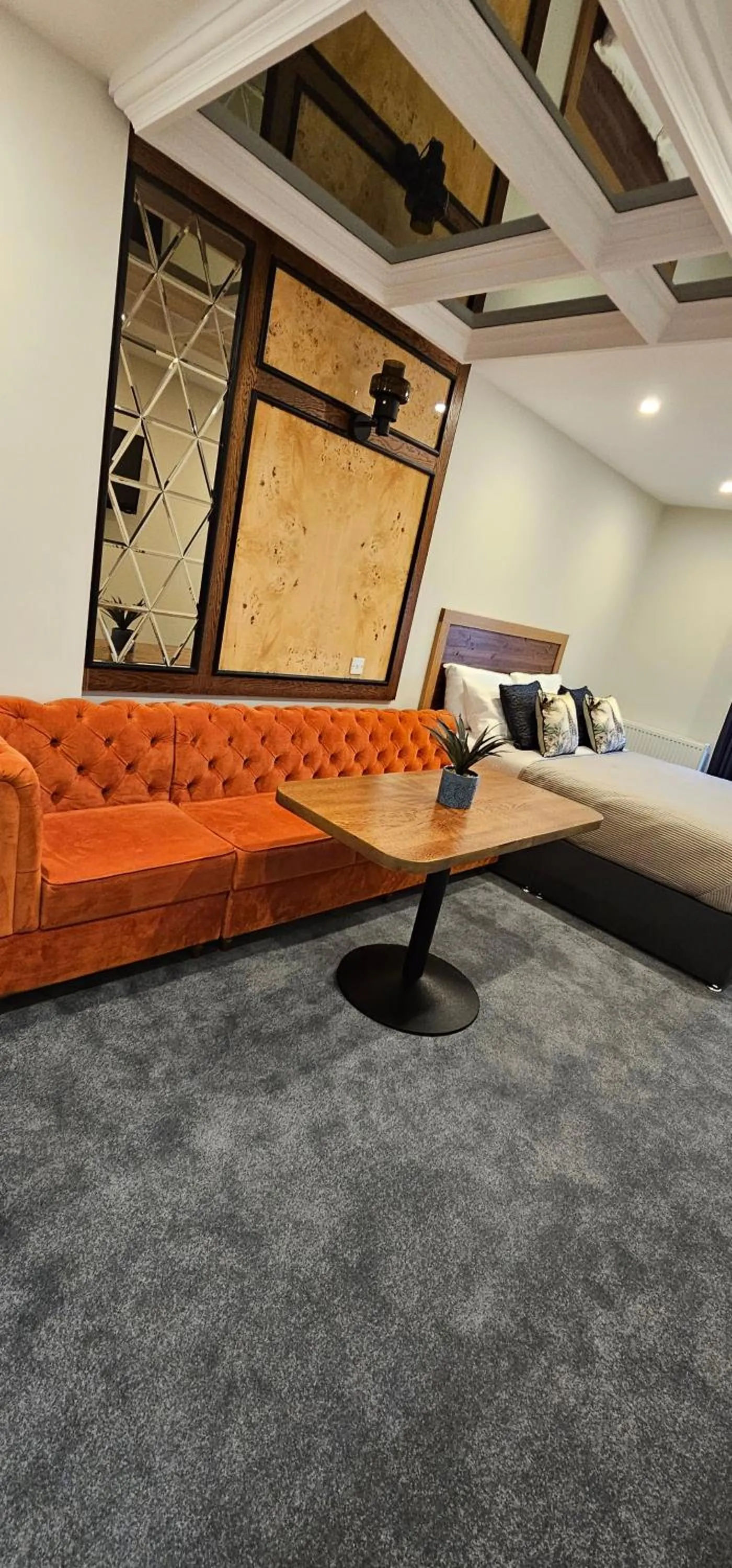 53 Luxury Rooms