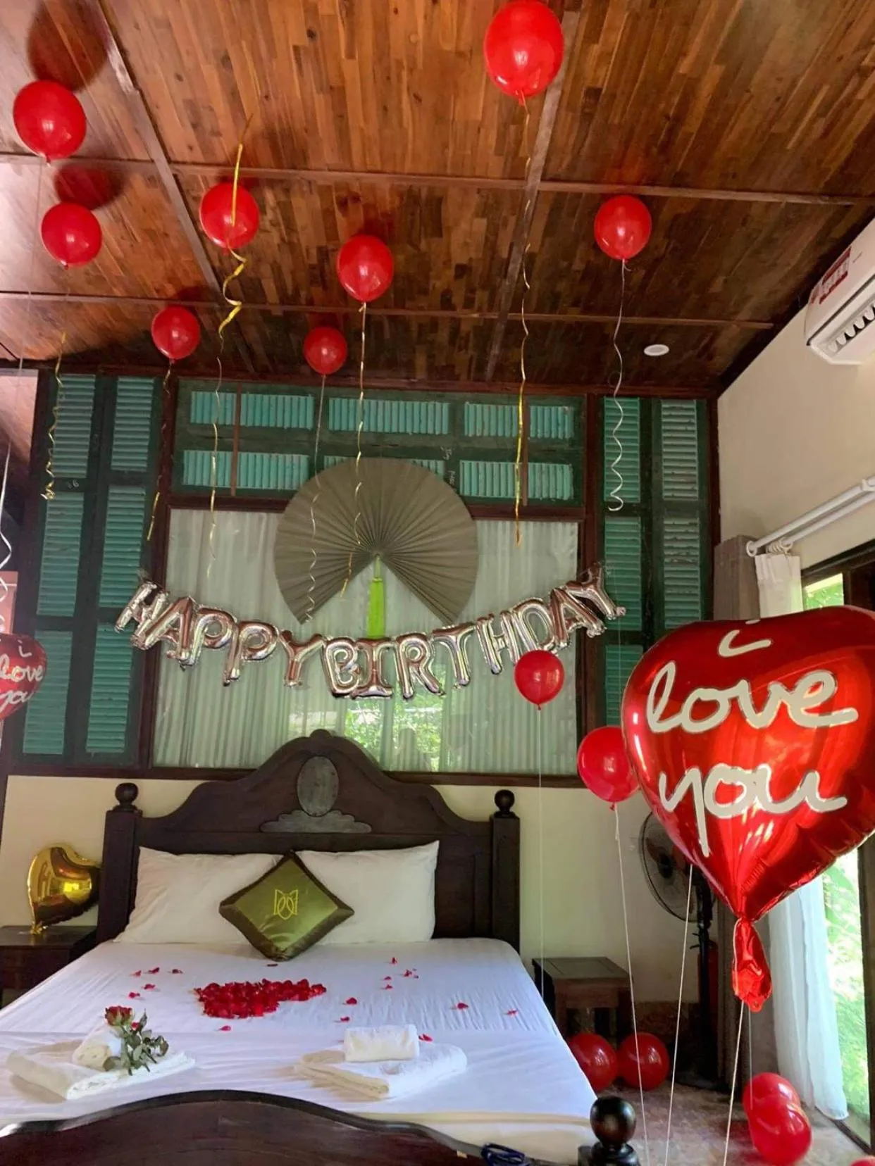 Bed in Ninh Binh Retreat