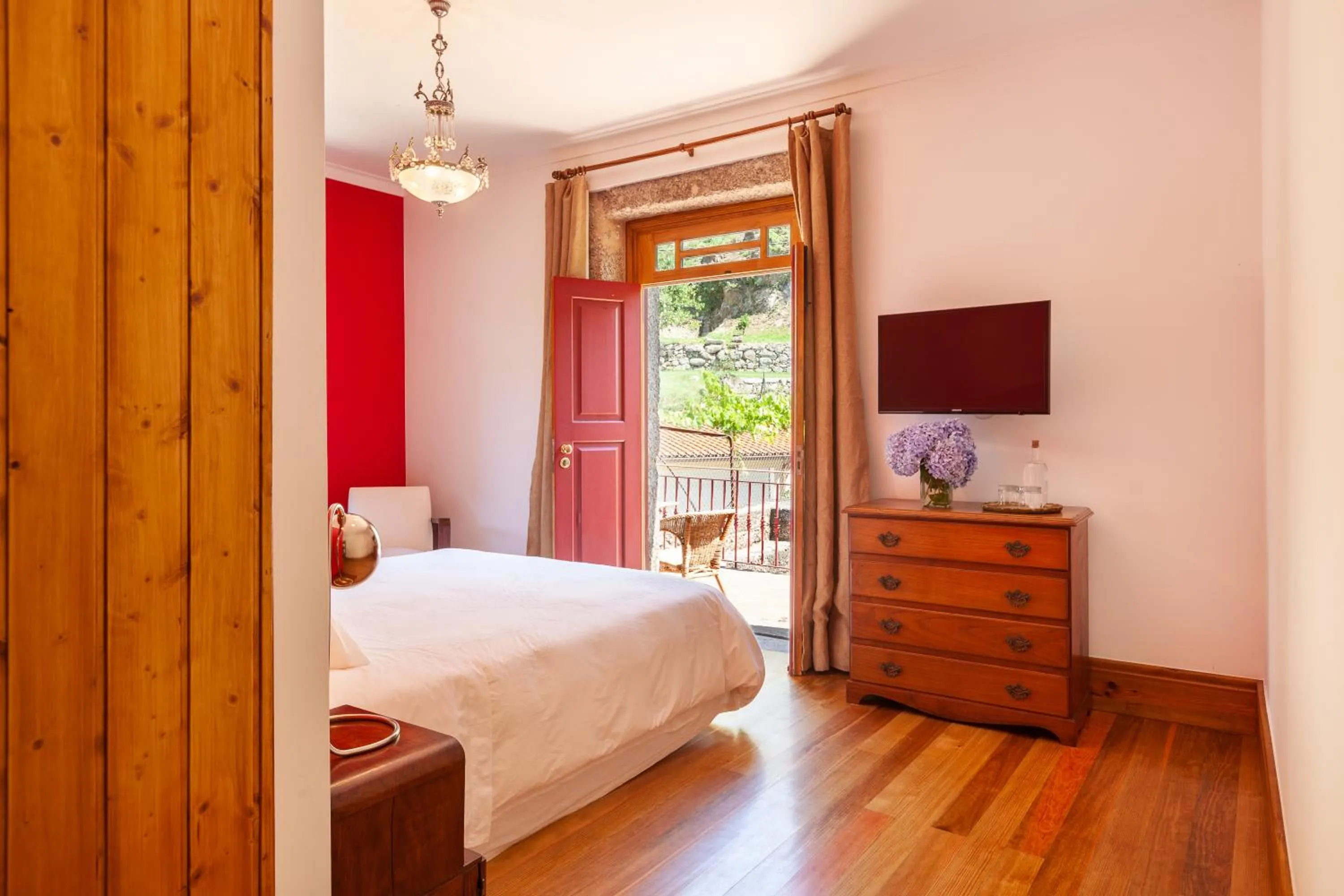 Bed in Casa do Eido - sustainable living & nature experiences Gerês