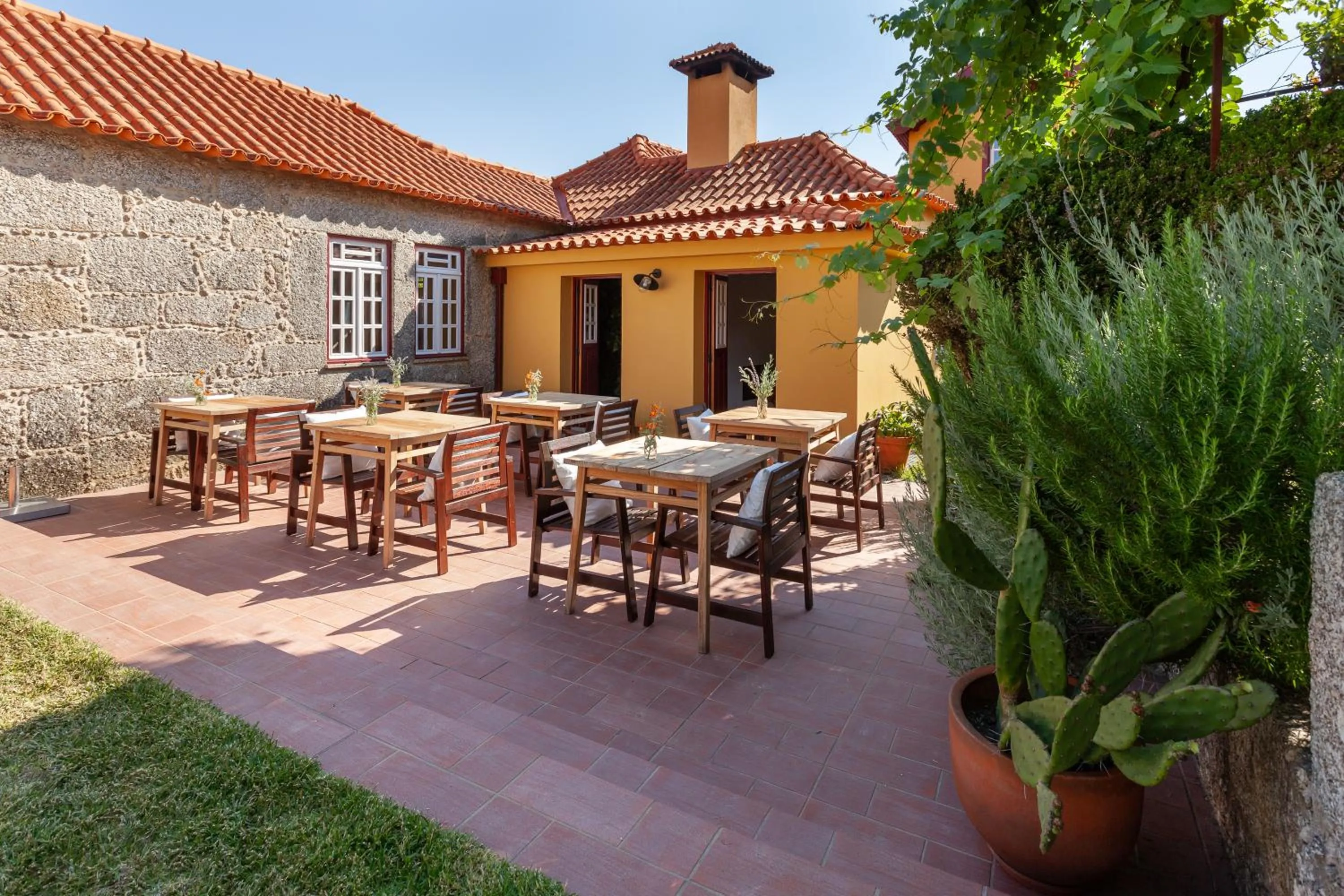 Patio in Casa do Eido - sustainable living & nature experiences Gerês