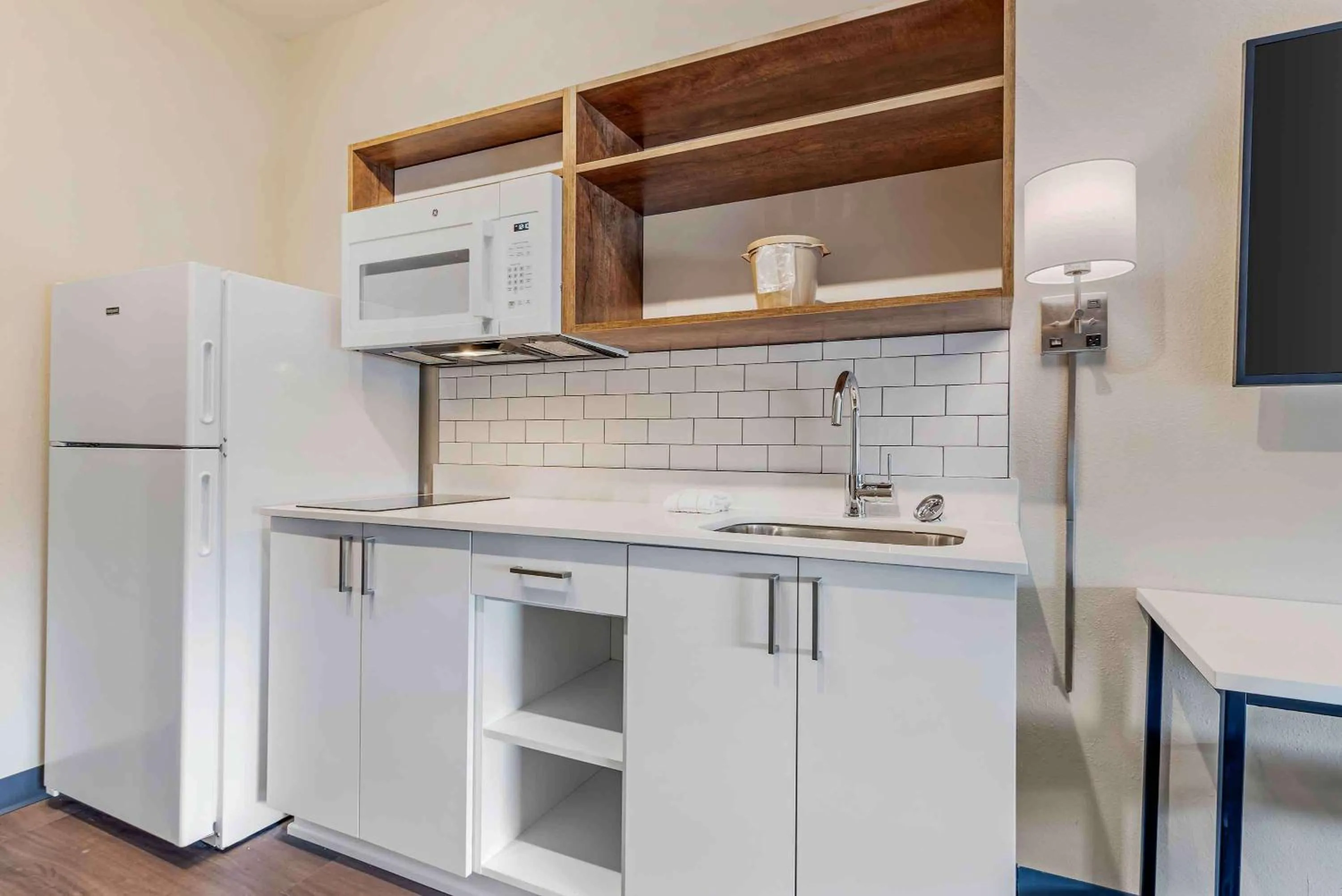 Kitchen or kitchenette in Extended Stay America Premier Suites - Pueblo