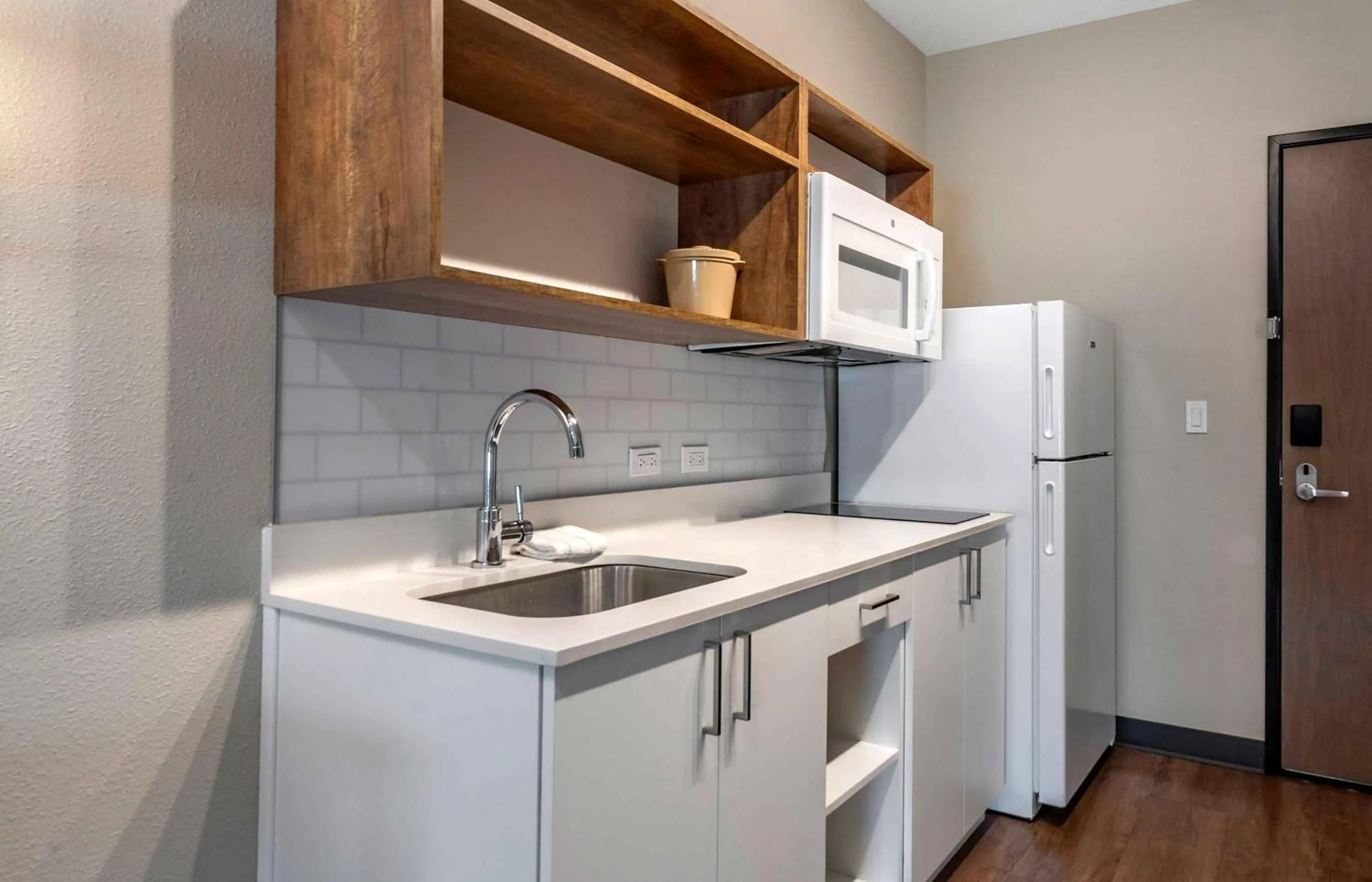 Kitchen or kitchenette in Extended Stay America Premier Suites - Pueblo