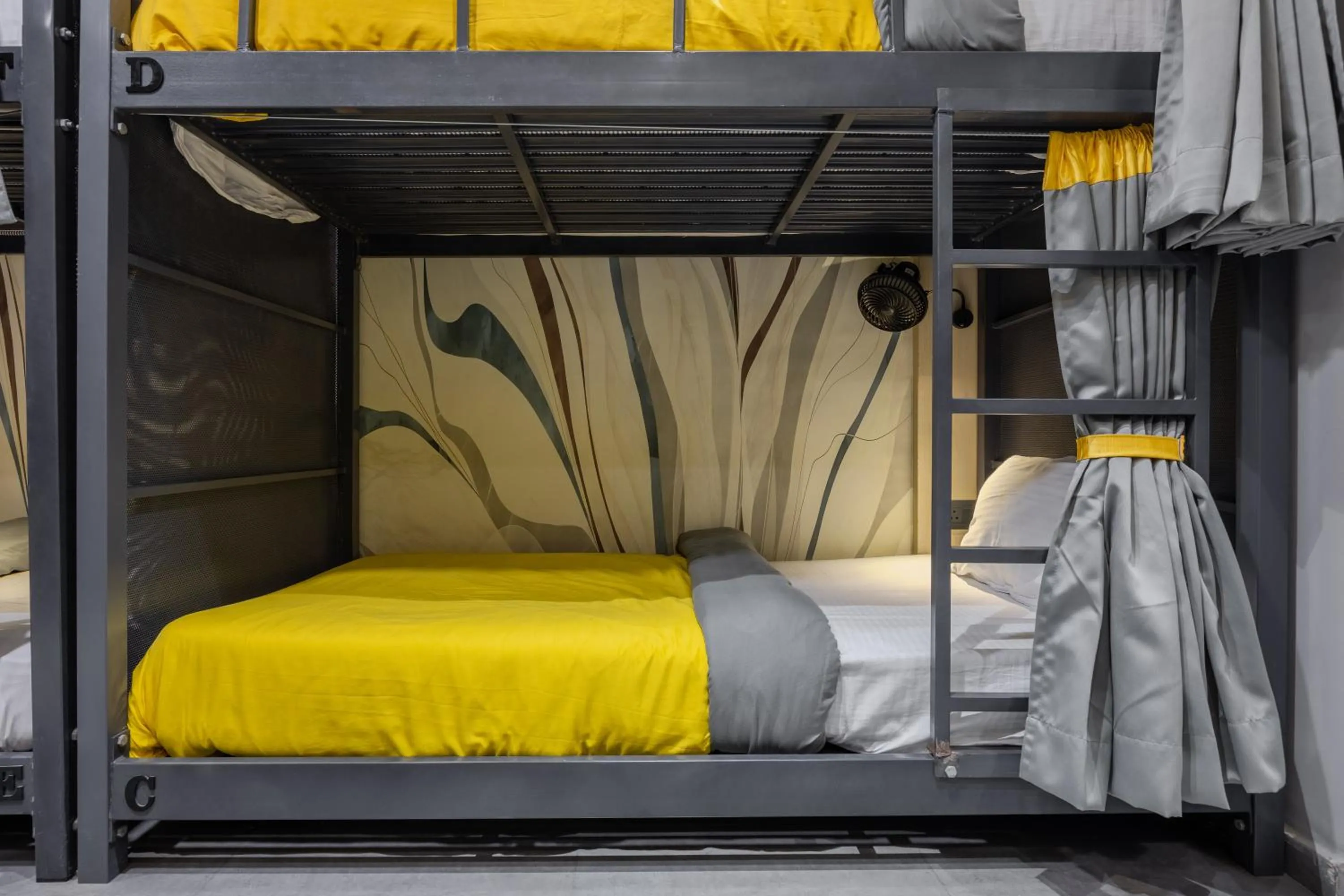 Bed in 6-Bed Mixed Dormitory Room in Coliwo Trois - Kharadi