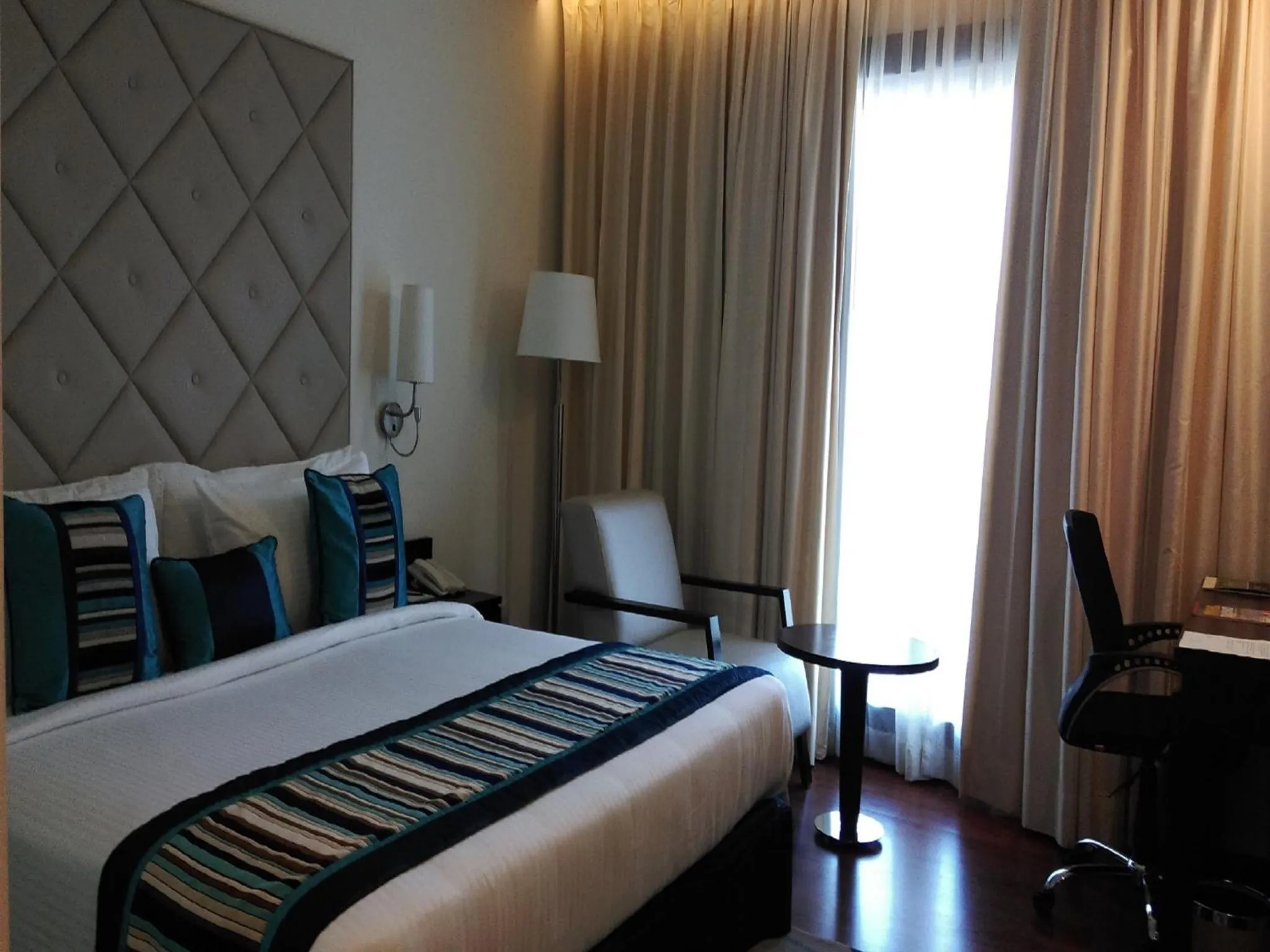 Bed in Country Inn & Suites by Radisson, Bhiwadi