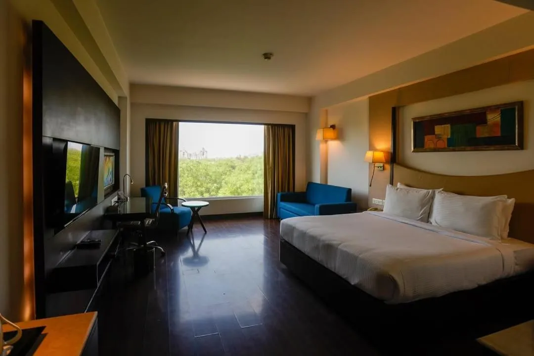 Bed in Country Inn & Suites by Radisson, Gurugram Sohna Road