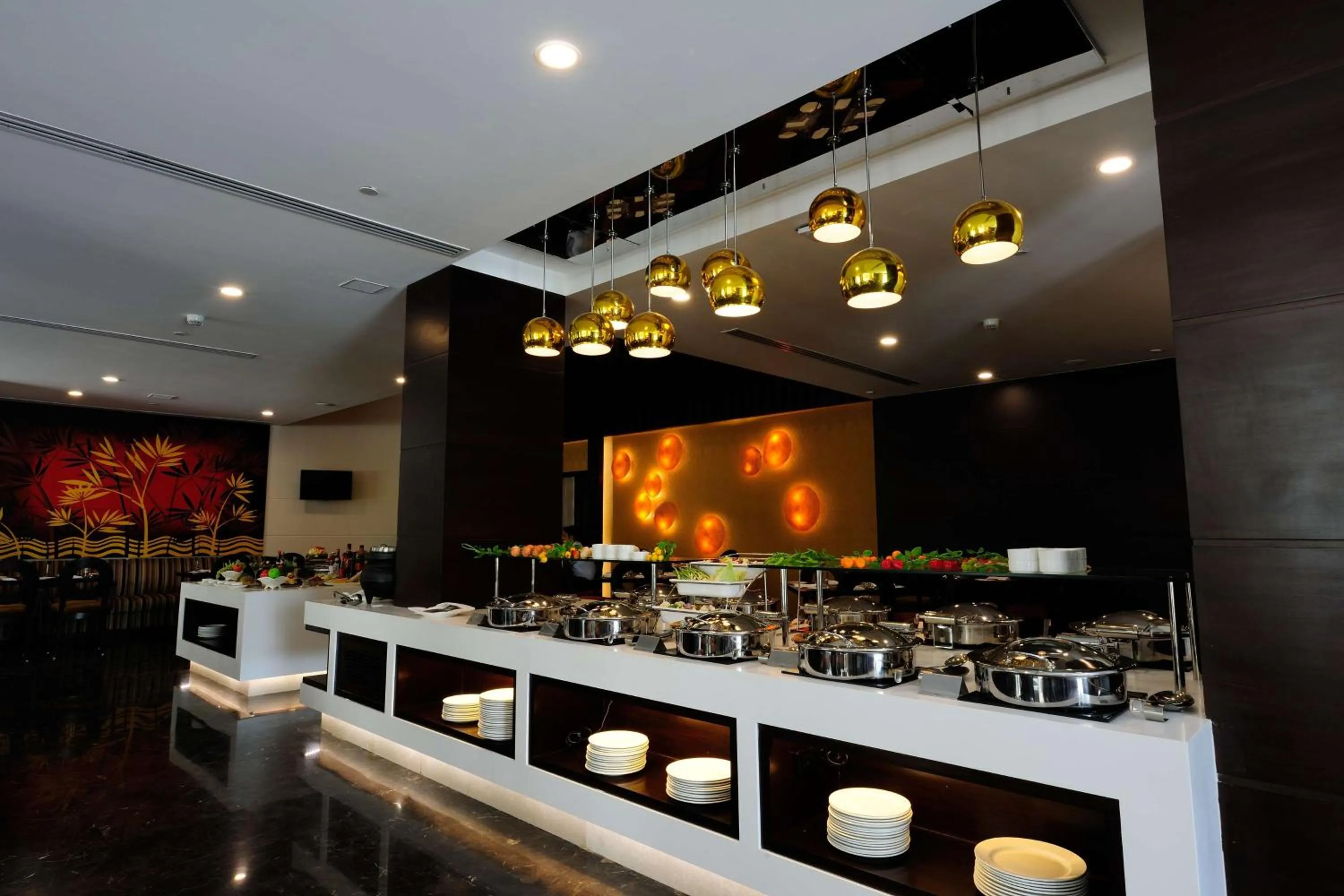 Restaurant/places to eat in Country Inn & Suites by Radisson, Gurugram Sohna Road