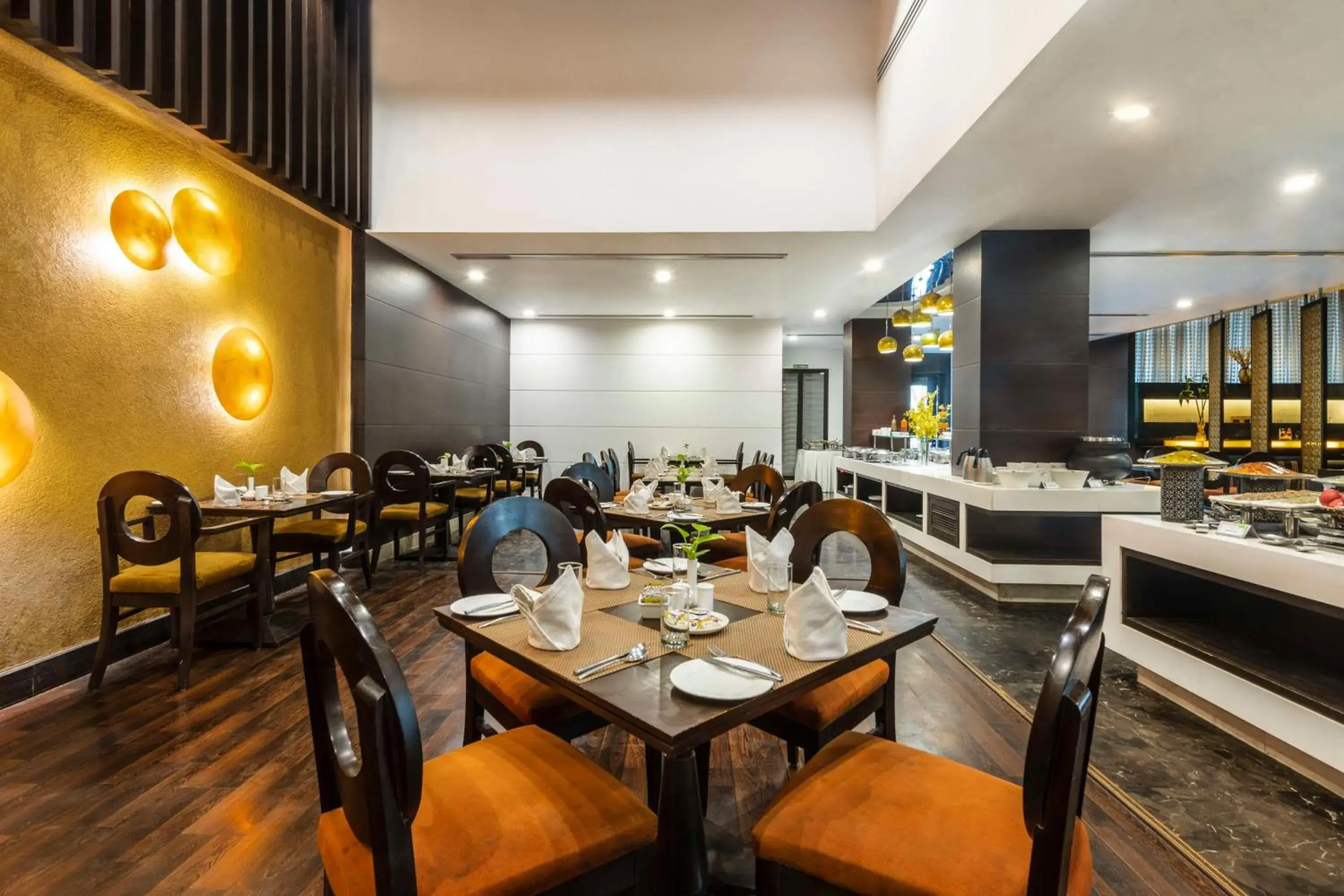 Restaurant/places to eat in Country Inn & Suites by Radisson, Gurugram Sohna Road Restaurant/places to eat in Country Inn & Suites by Radisson, Gurugram Sohna Road