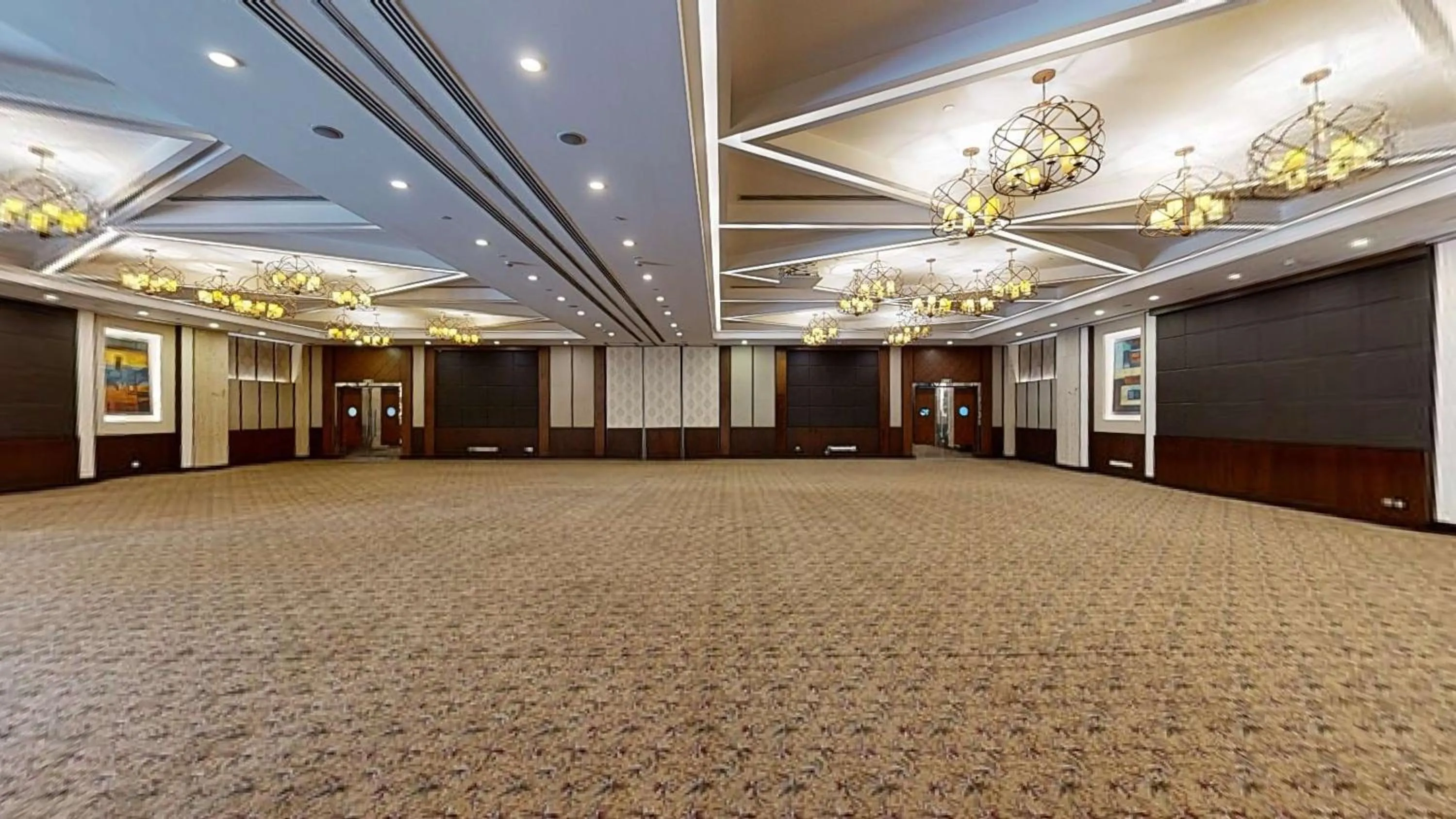 Banquet/Function facilities in Country Inn & Suites by Radisson, Gurugram Sohna Road