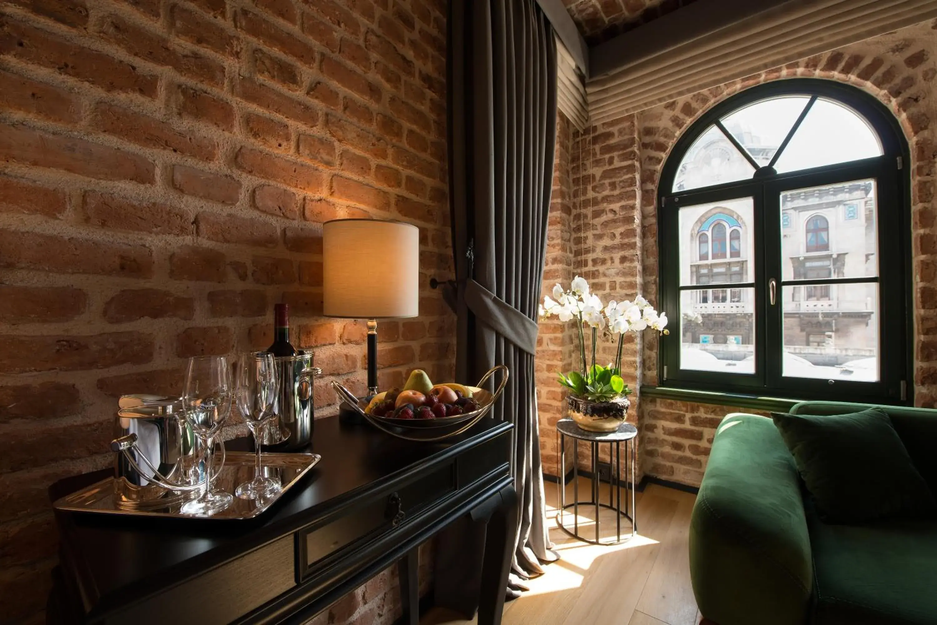 Photo of the whole room in Régie Ottoman Istanbul - Special Category Photo of the whole room in Régie Ottoman Istanbul - Special Category