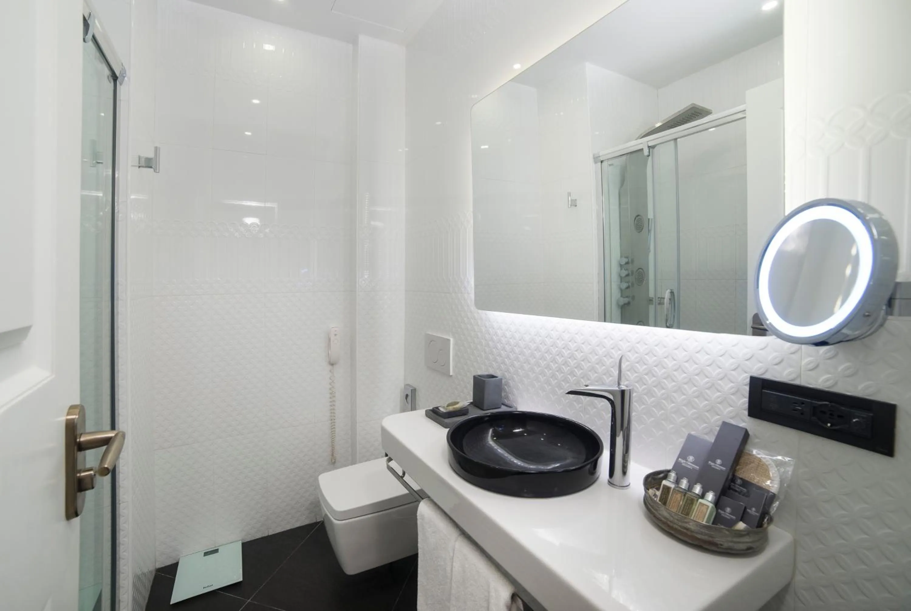 Shower in Régie Ottoman Istanbul - Special Category
