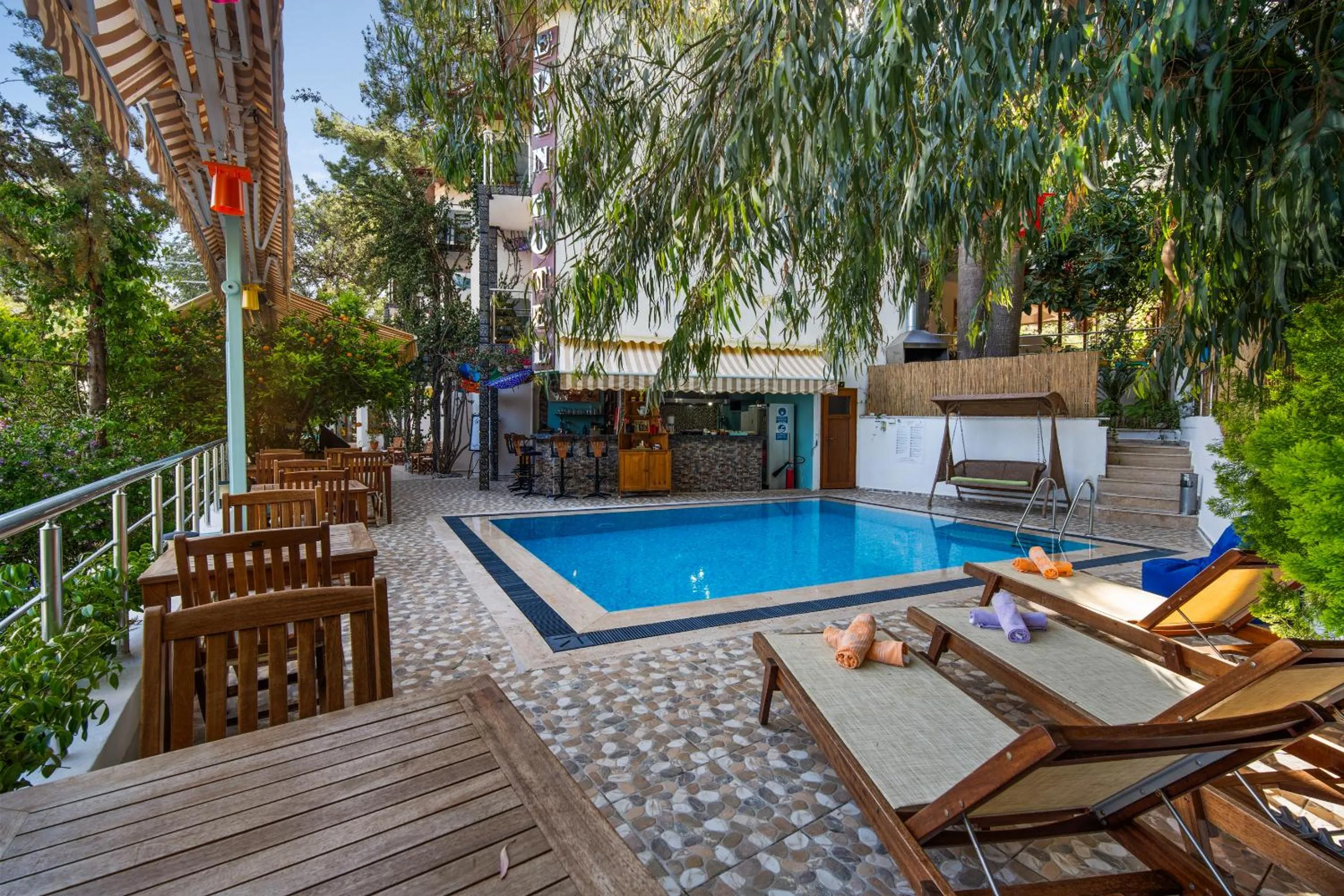 Swimming pool in Eden Pyara Hotel Turunc