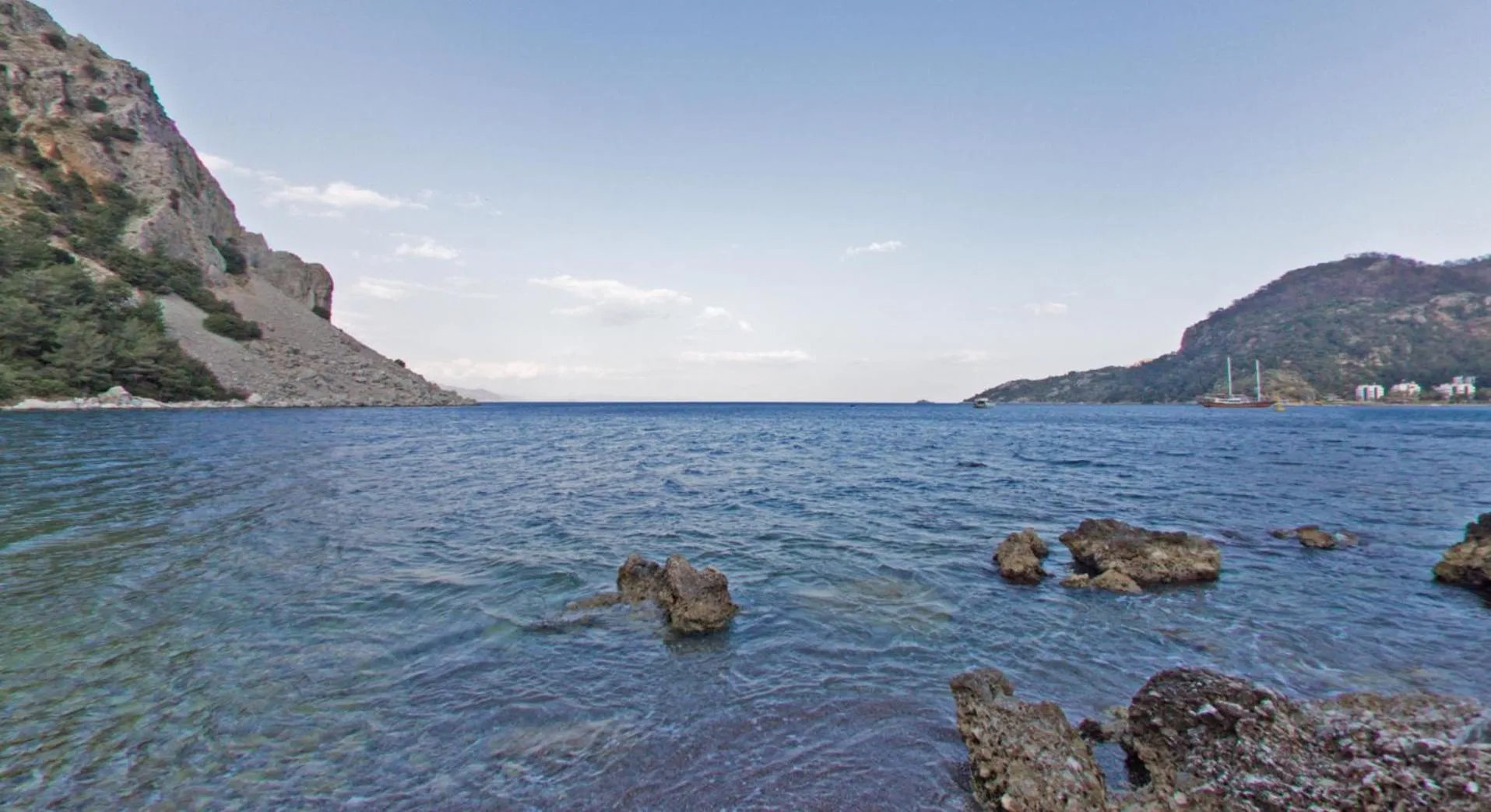Beach in Eden Pyara Hotel Turunc