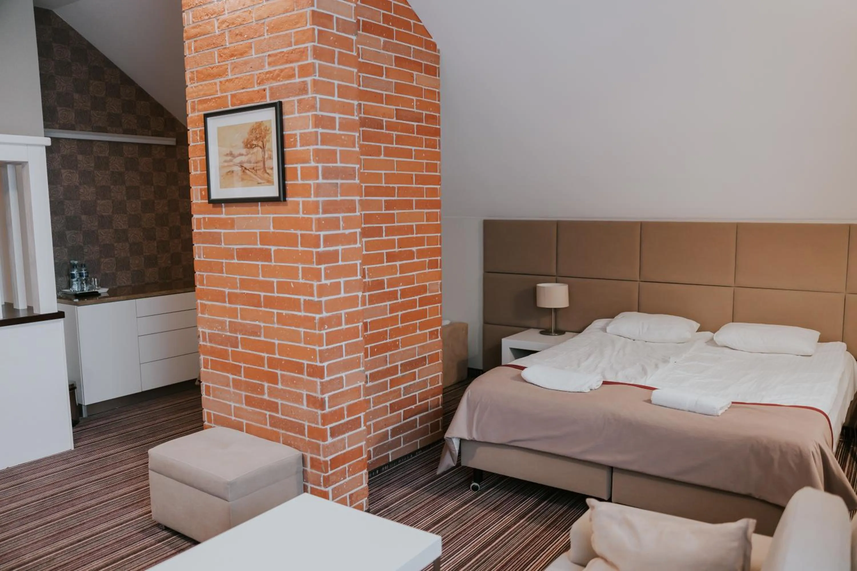 Restaurant/places to eat in Hotel Weranda Łopuszno