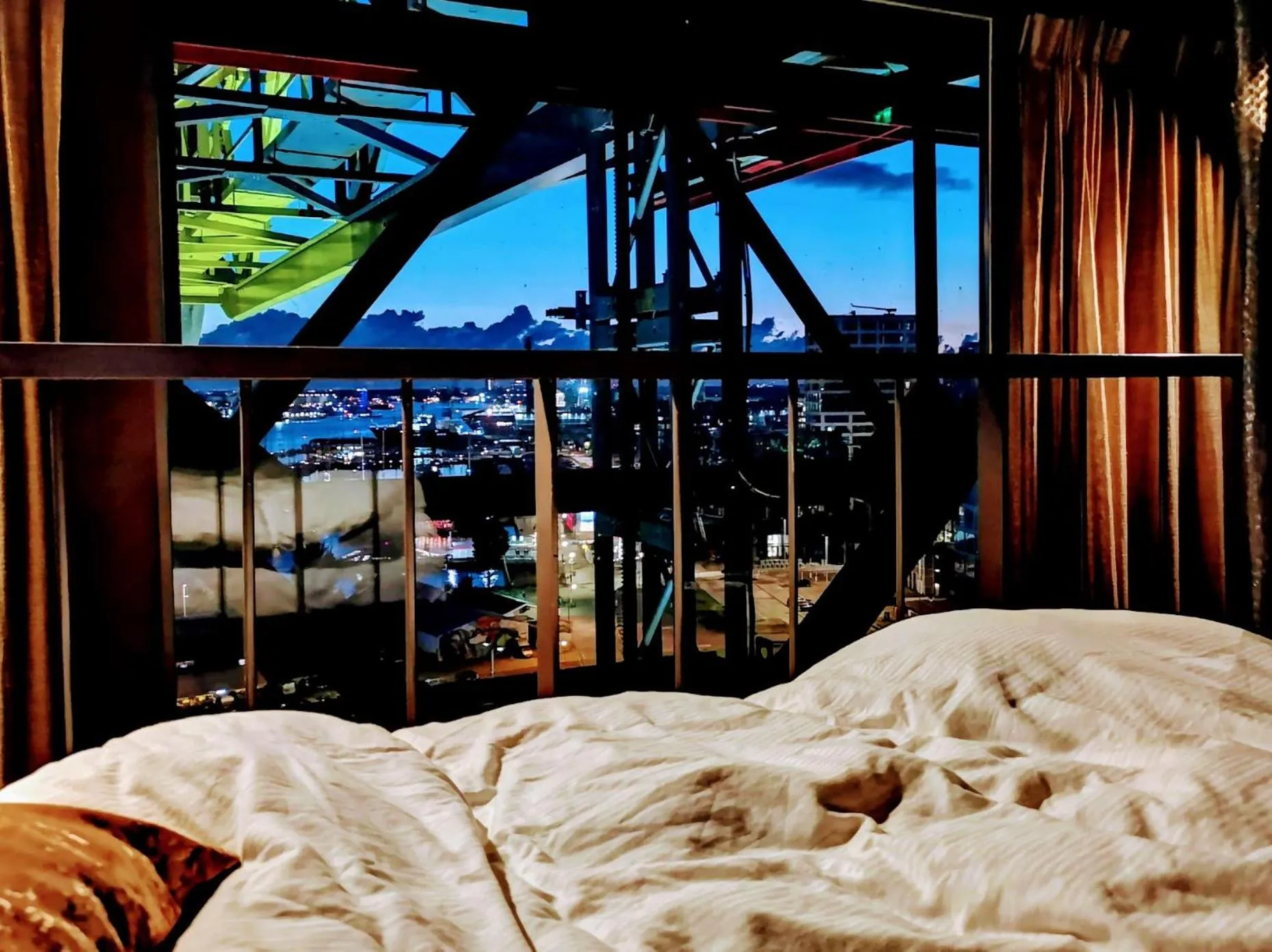 Bed in Crane Hotel Faralda