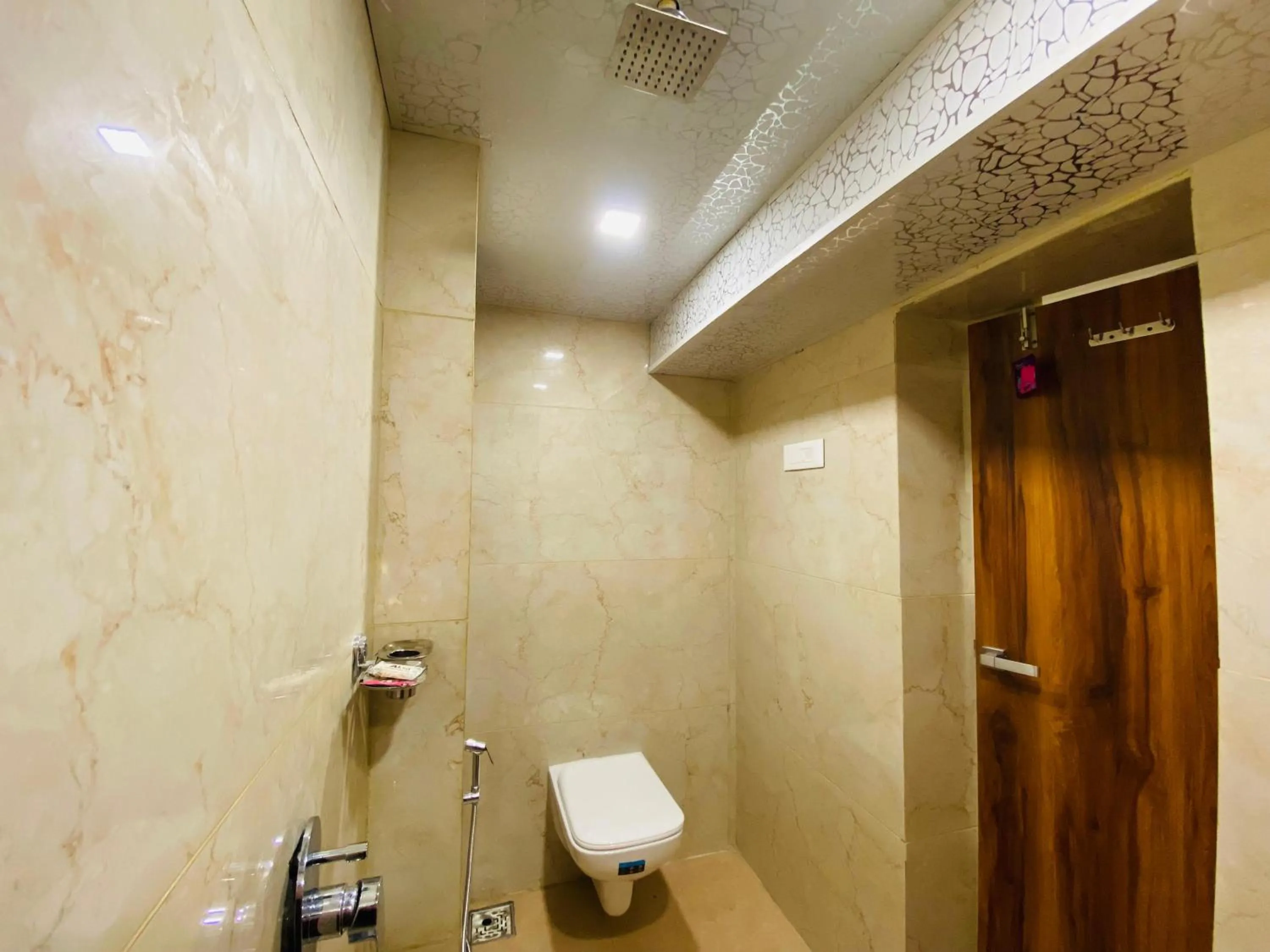 Bathroom in Hotel Aksa Palace