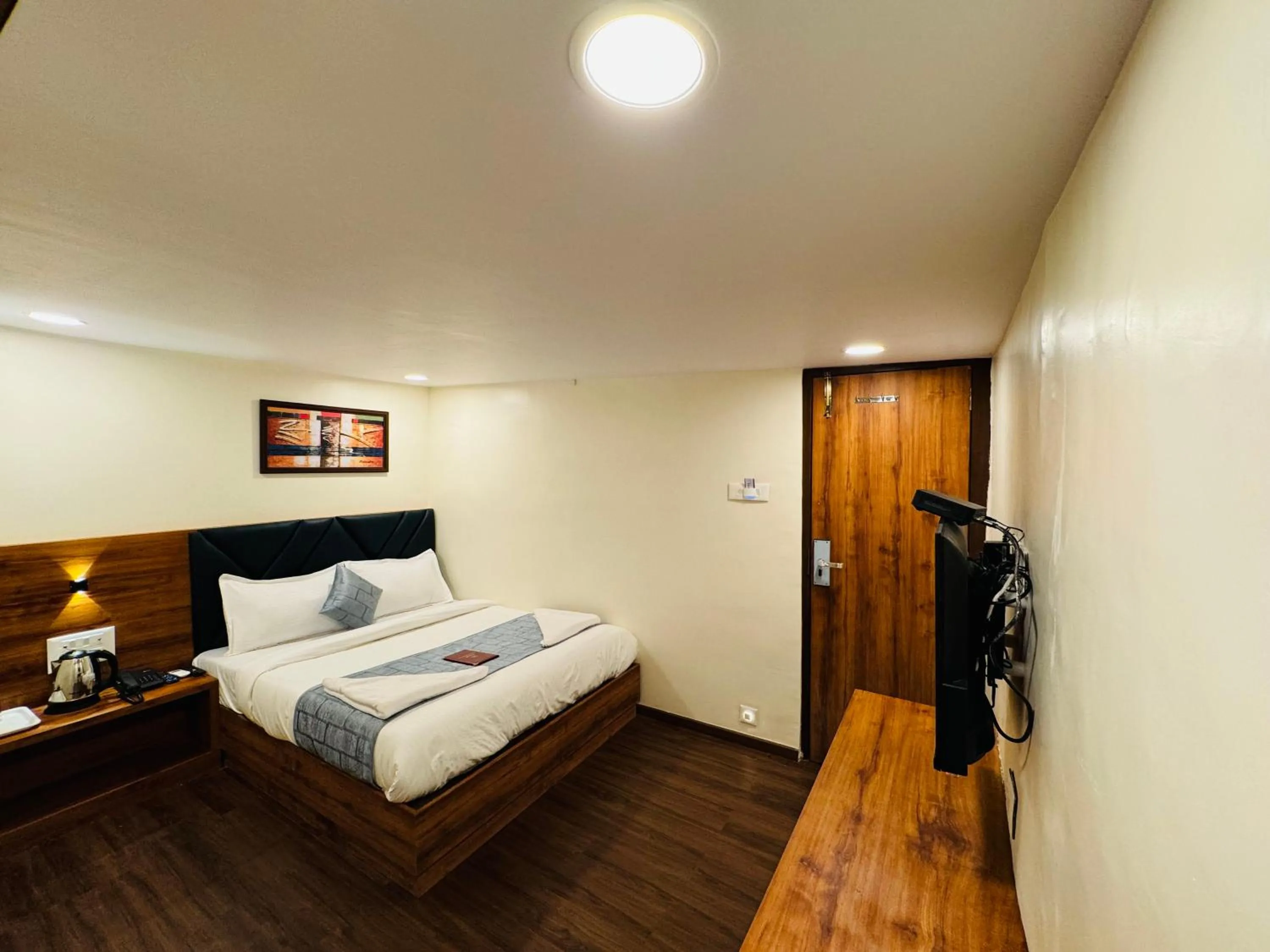 Bedroom, Bed in Hotel Aksa Palace