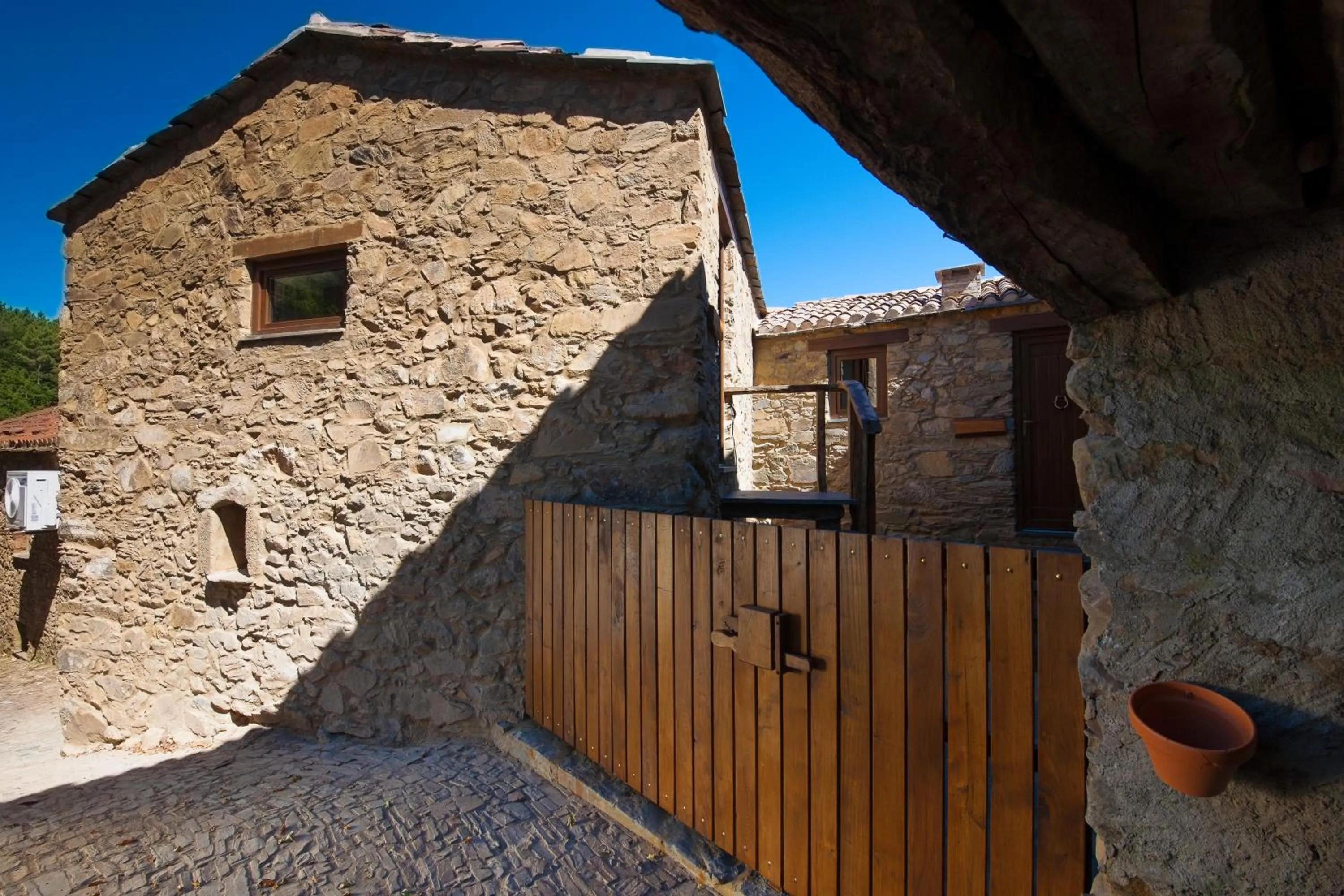 Facade/entrance in Mountain Whisper