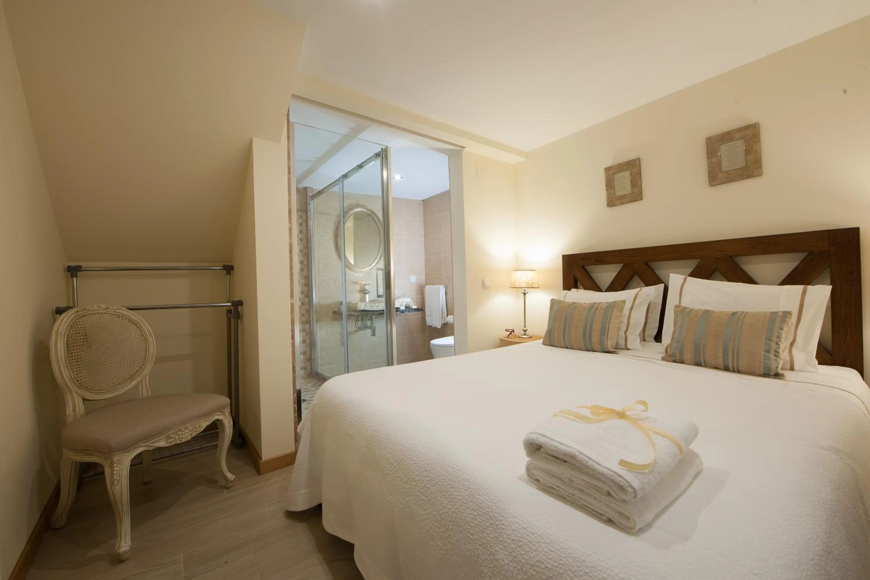 Bed in Mountain Whisper