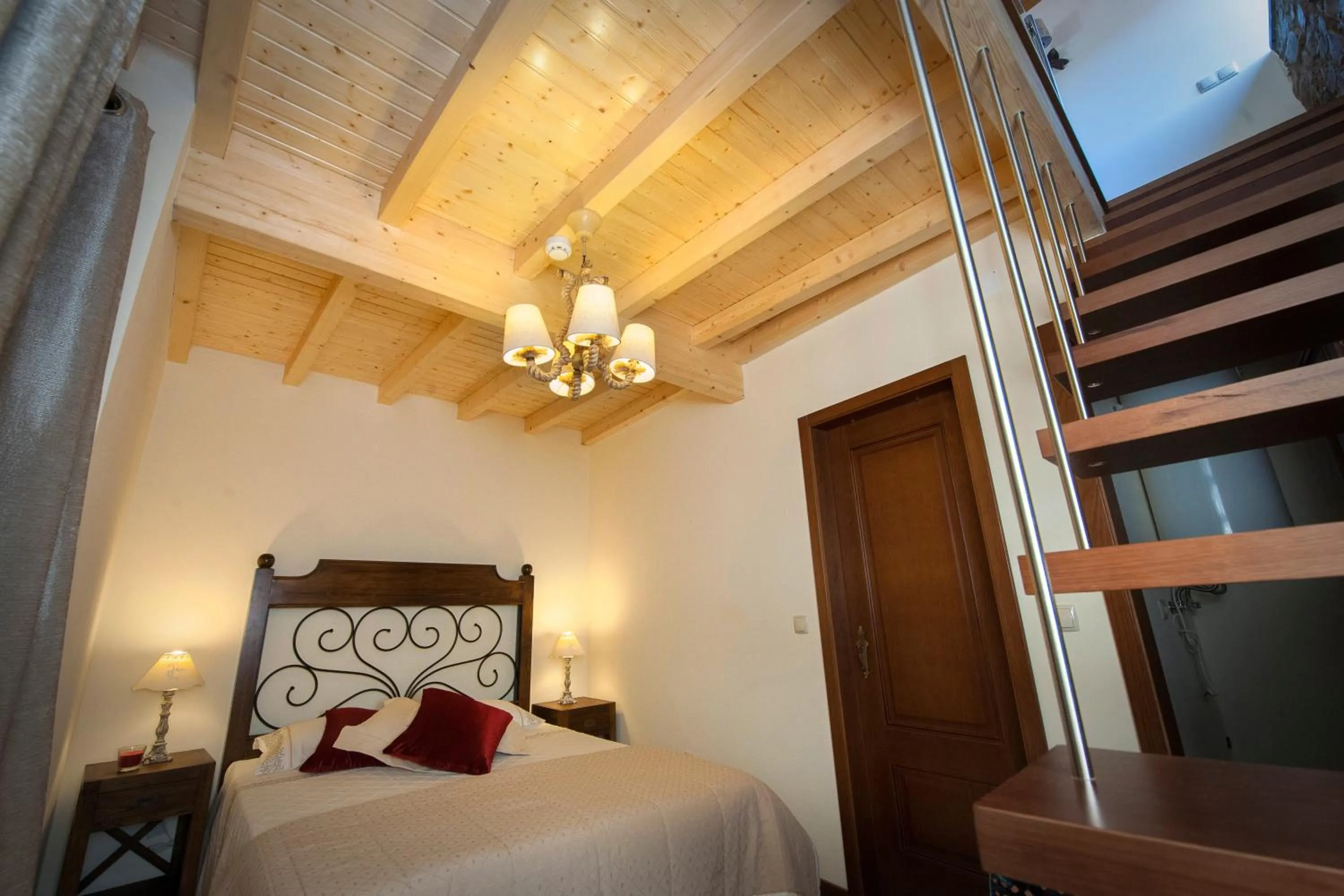 Bed in Mountain Whisper