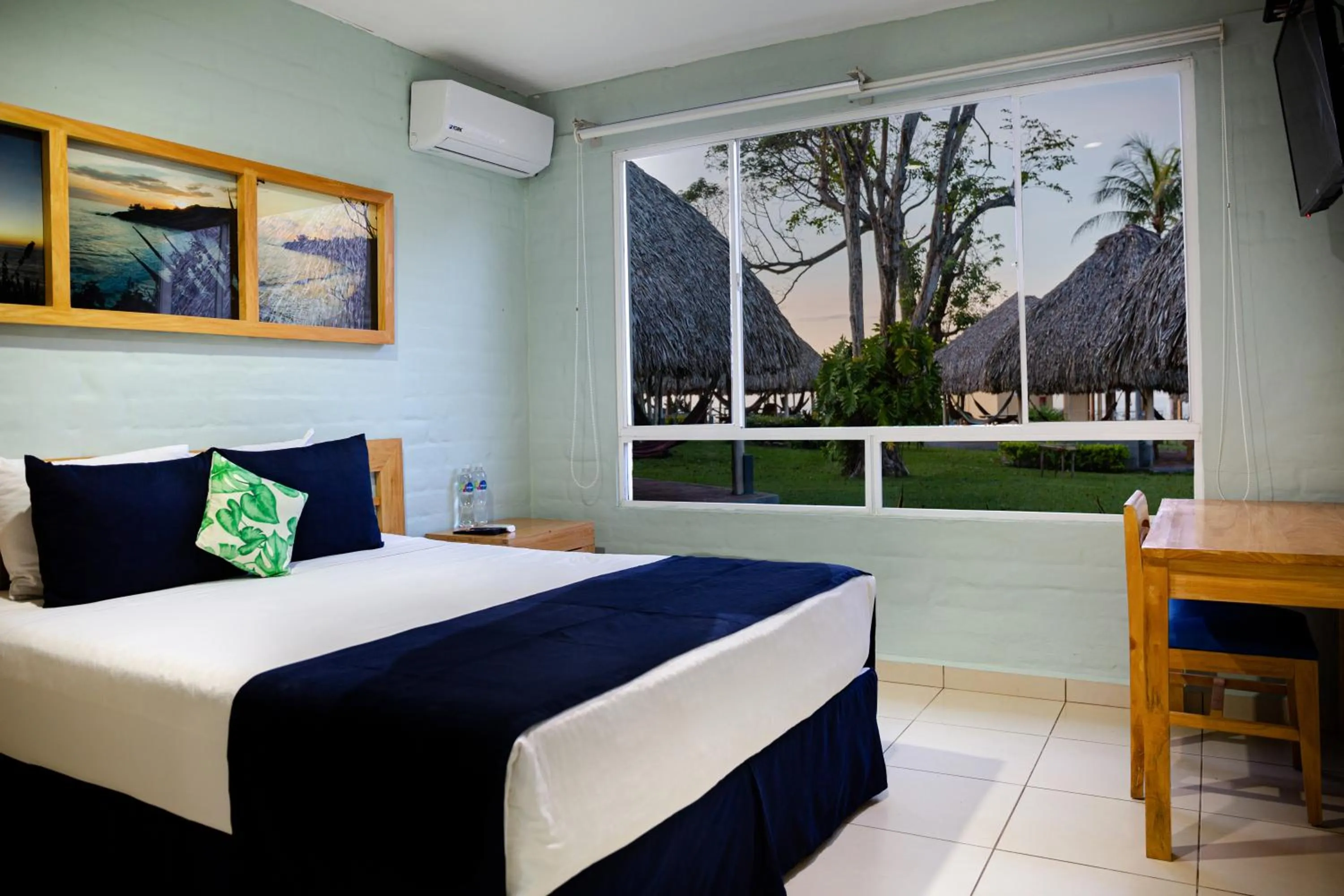 Bed in Atami Escape Resort