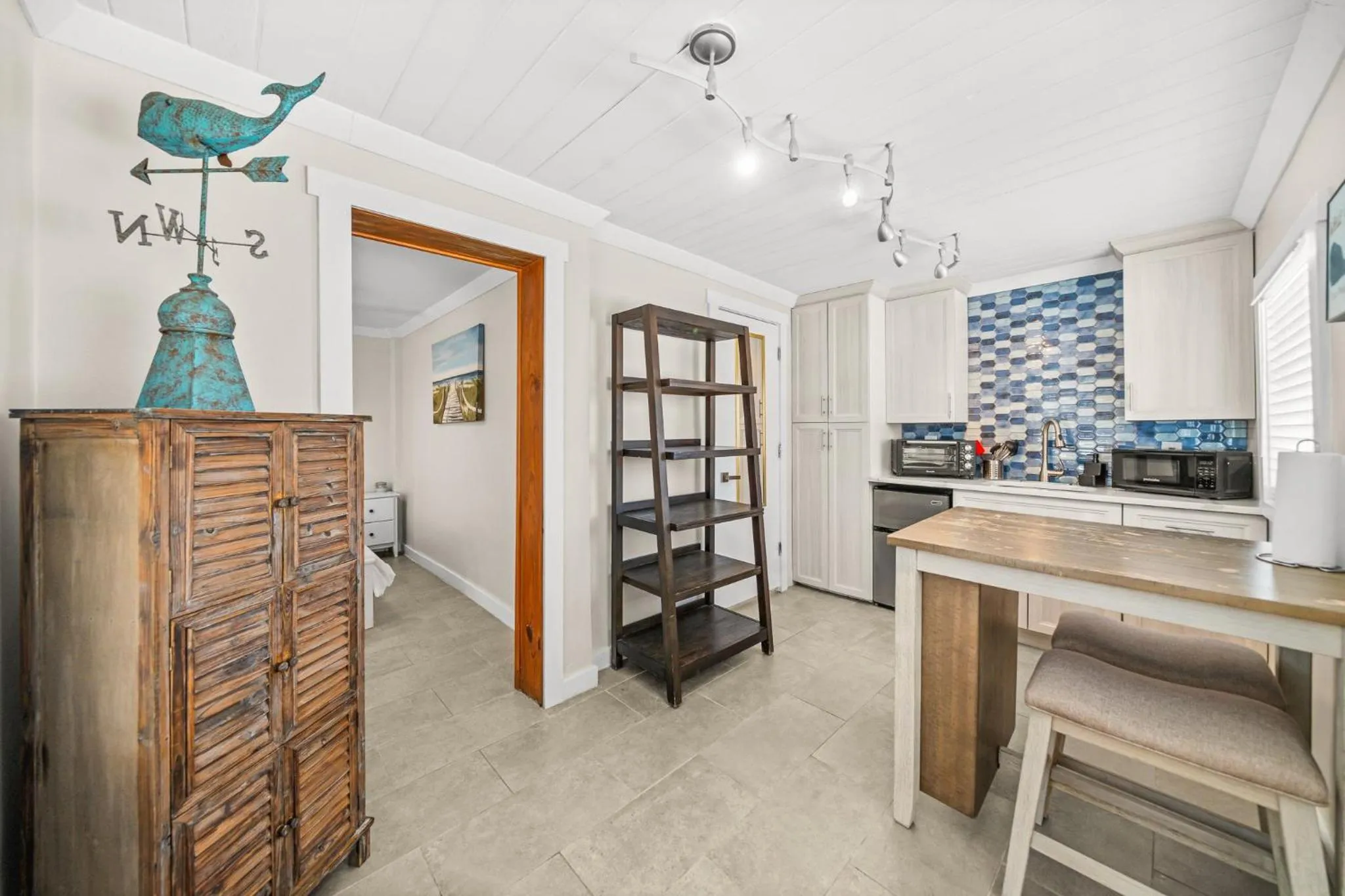 Kitchen or kitchenette in The Banana River Resort