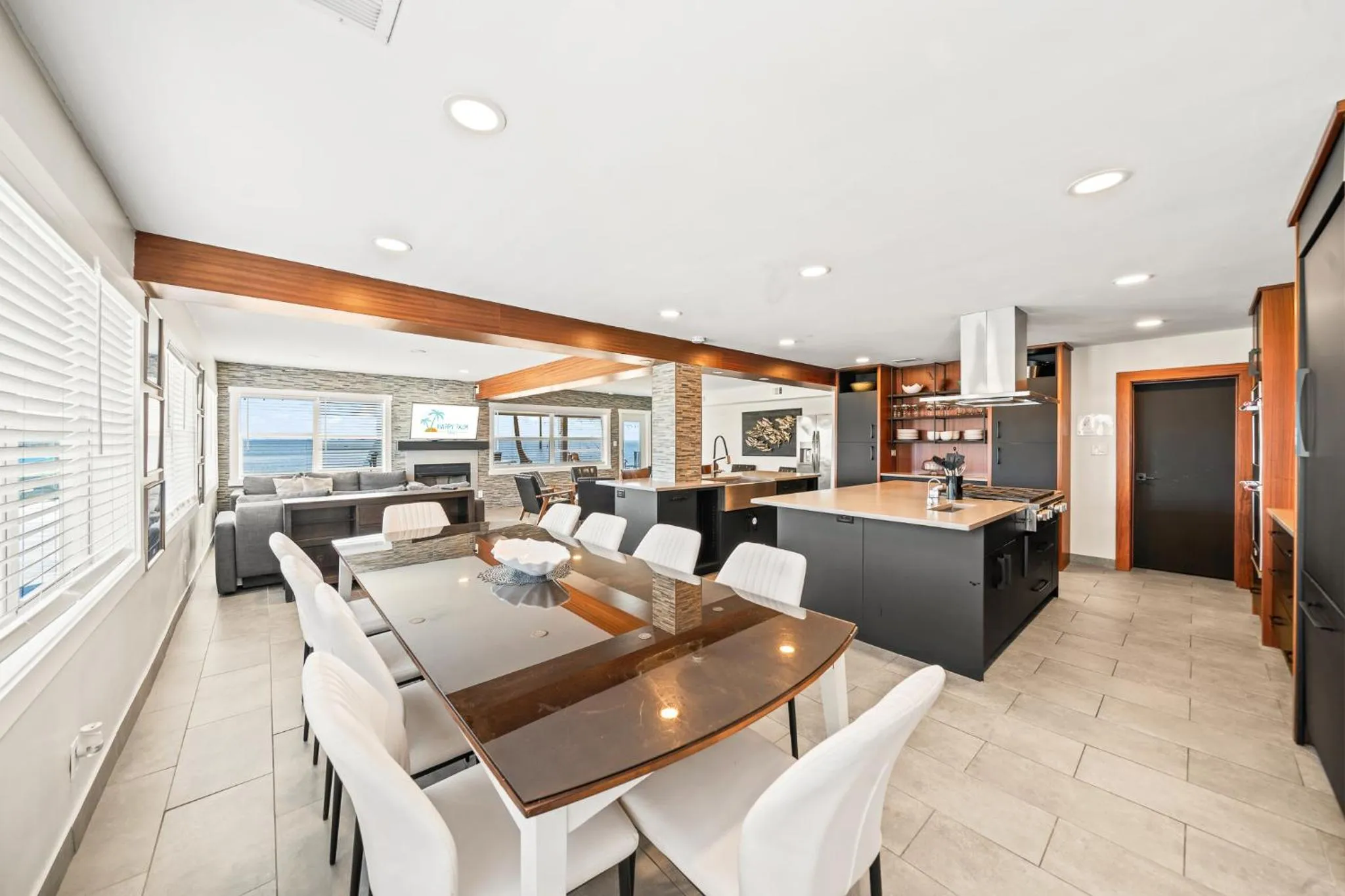 Dining area in The Banana River Resort