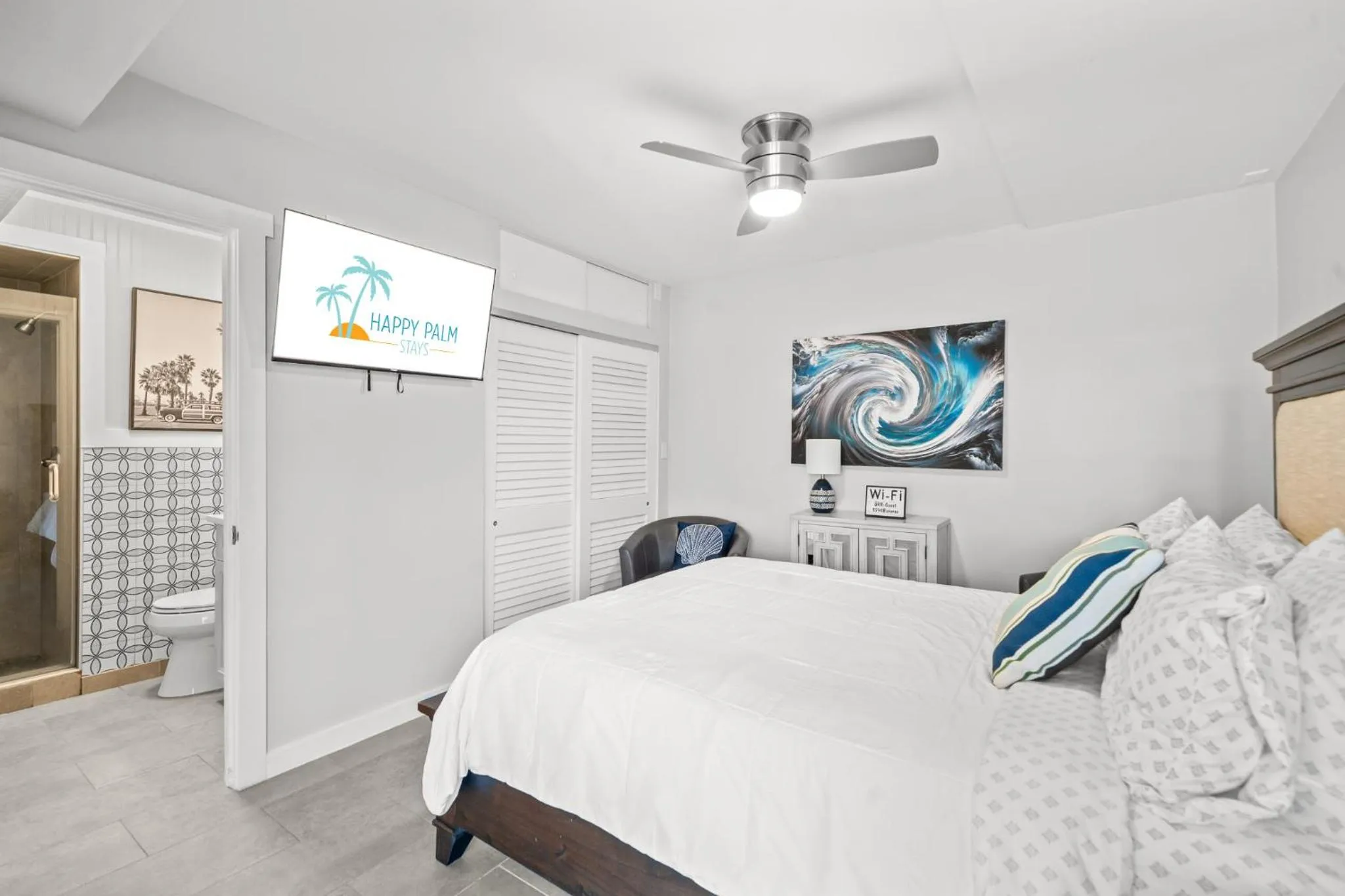 Bed in The Banana River Resort