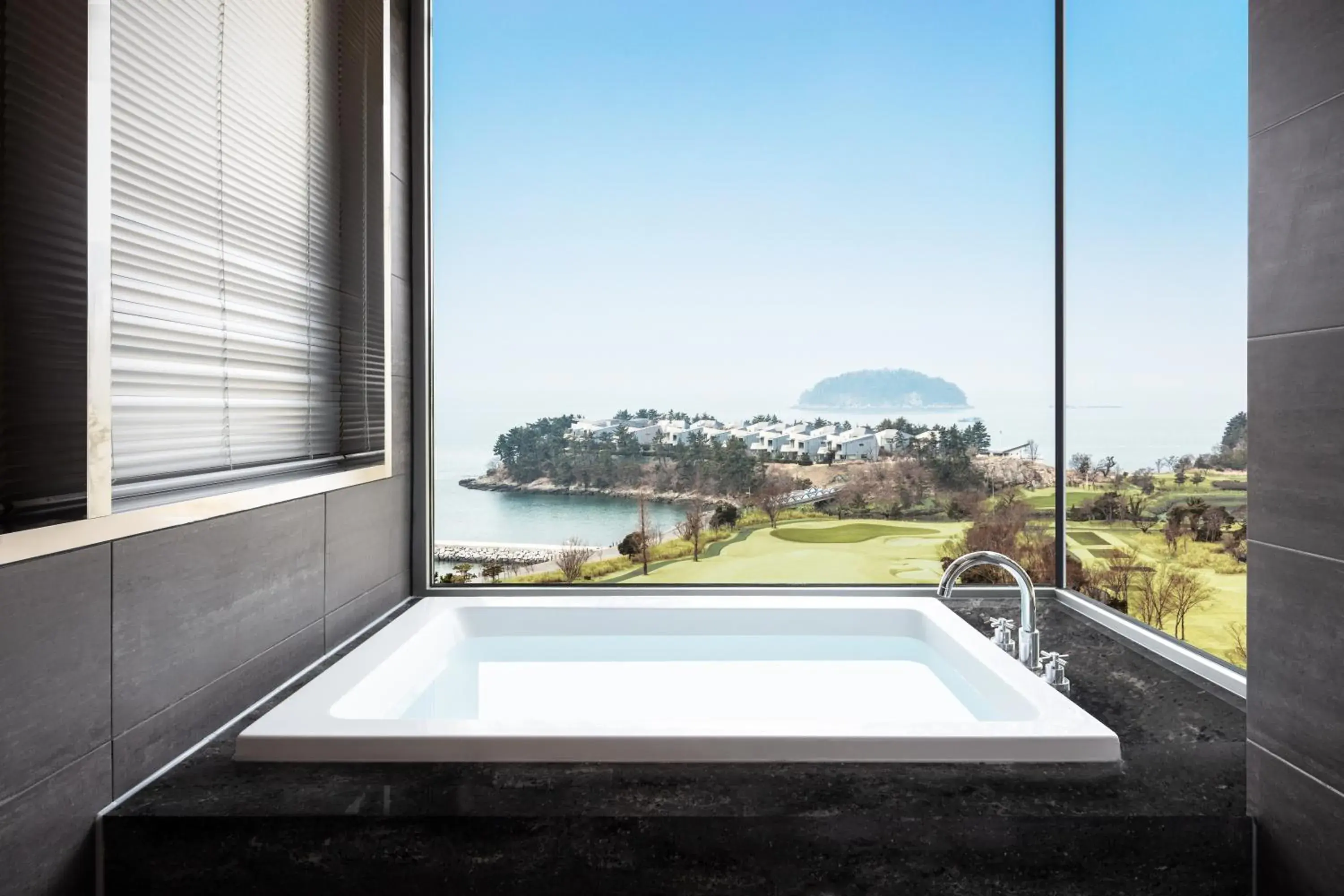 Property building in Ananti at Namhae Property building in Ananti at Namhae