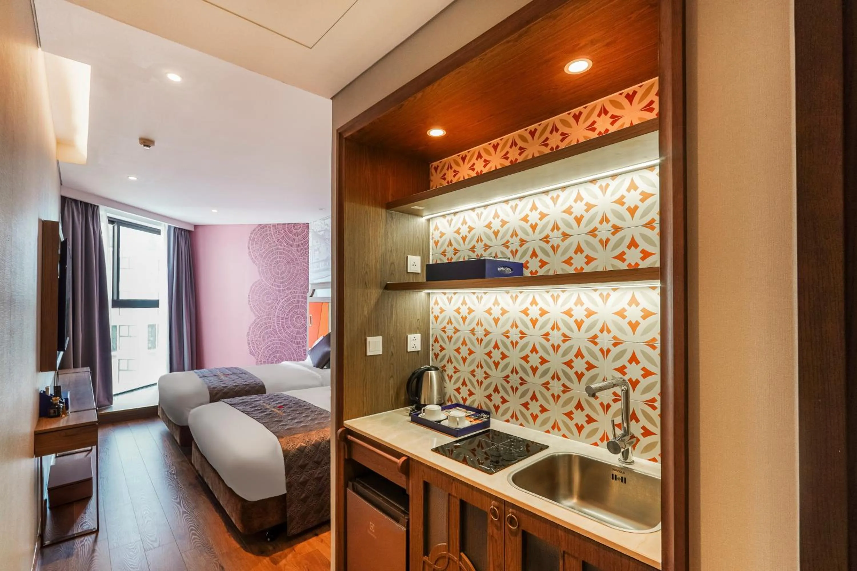 Kitchen or kitchenette, Bed in Mandala Apartment & Resort Chambay, Mui Ne - By B4B & S3