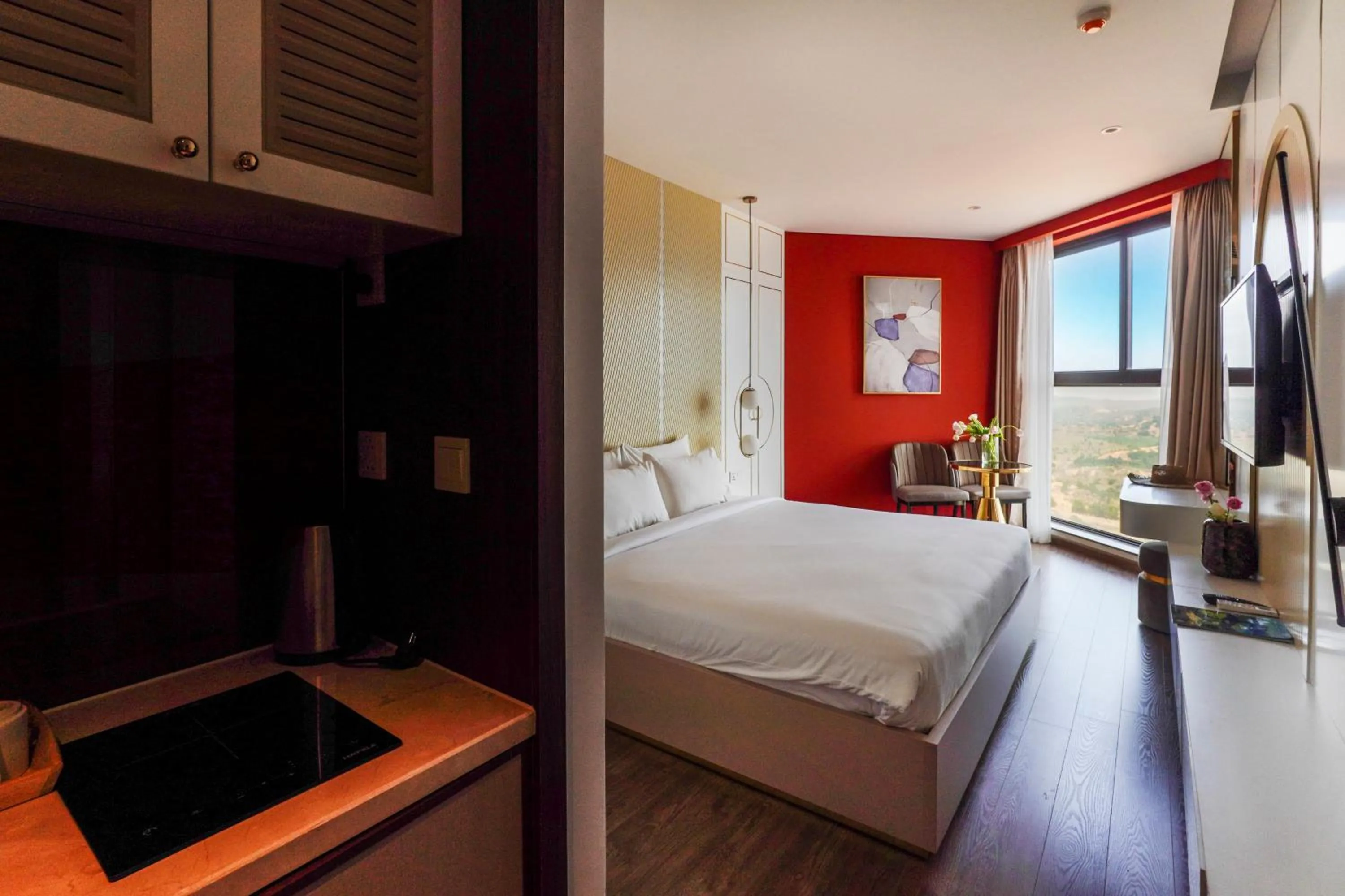 Kitchen or kitchenette, Bed in Mandala Apartment & Resort Chambay, Mui Ne - By B4B & S3