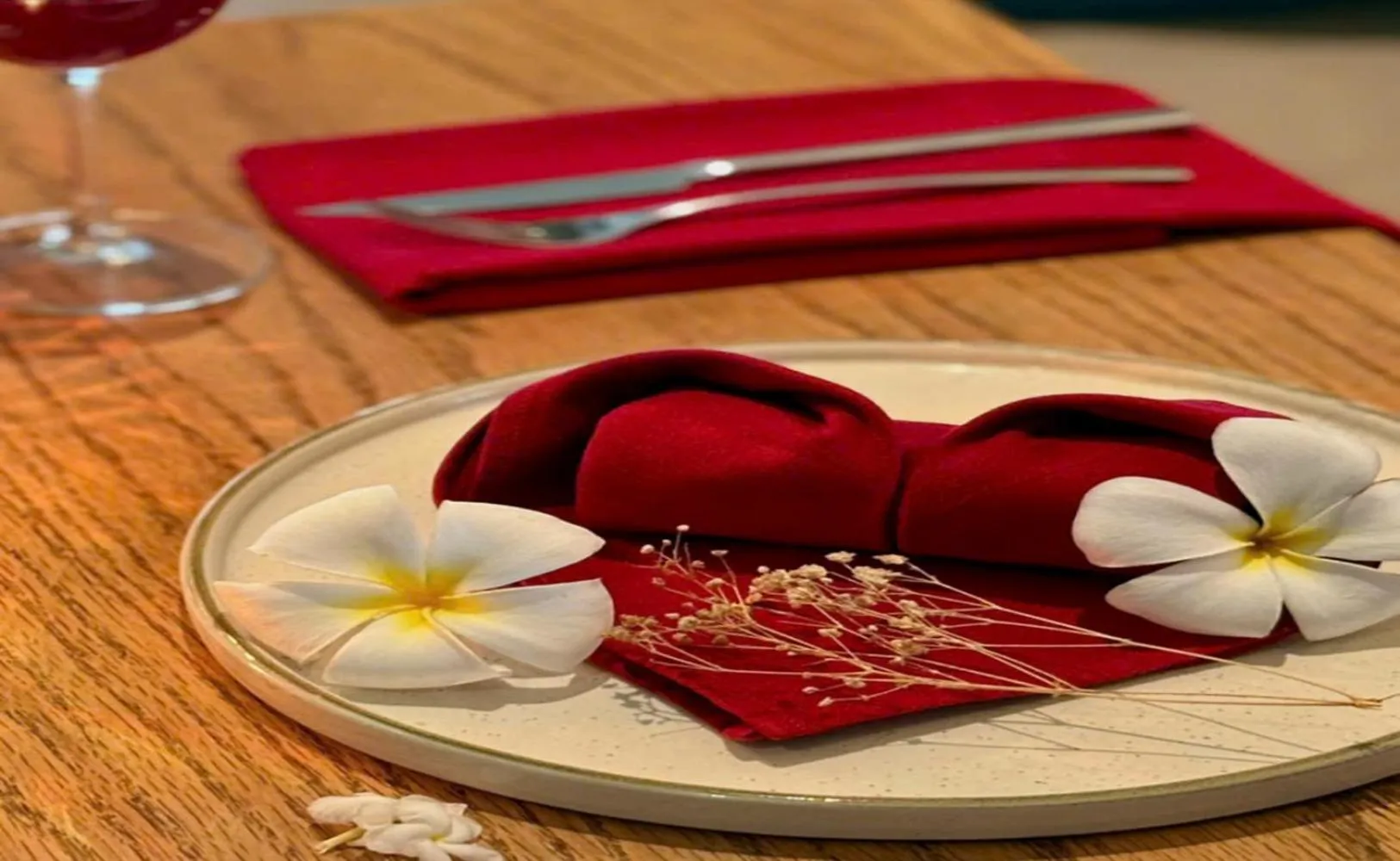 Restaurant/places to eat in Mandala Apartment & Resort Chambay, Mui Ne - By B4B & S3