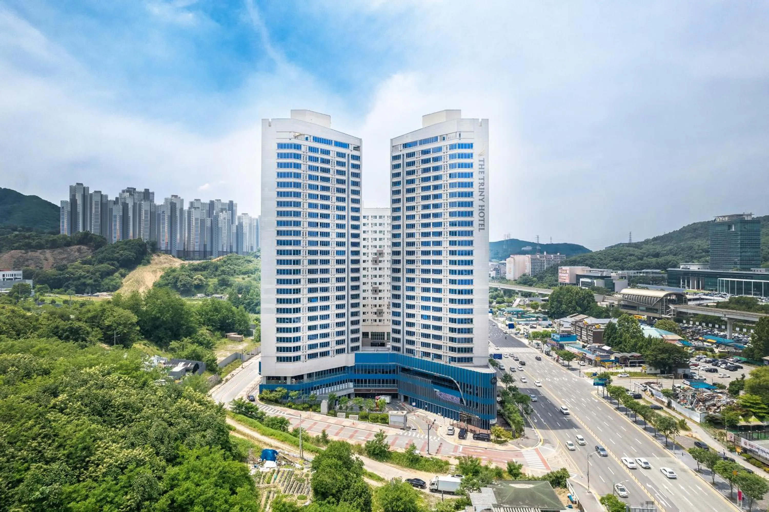 The Triny Urban Suites
