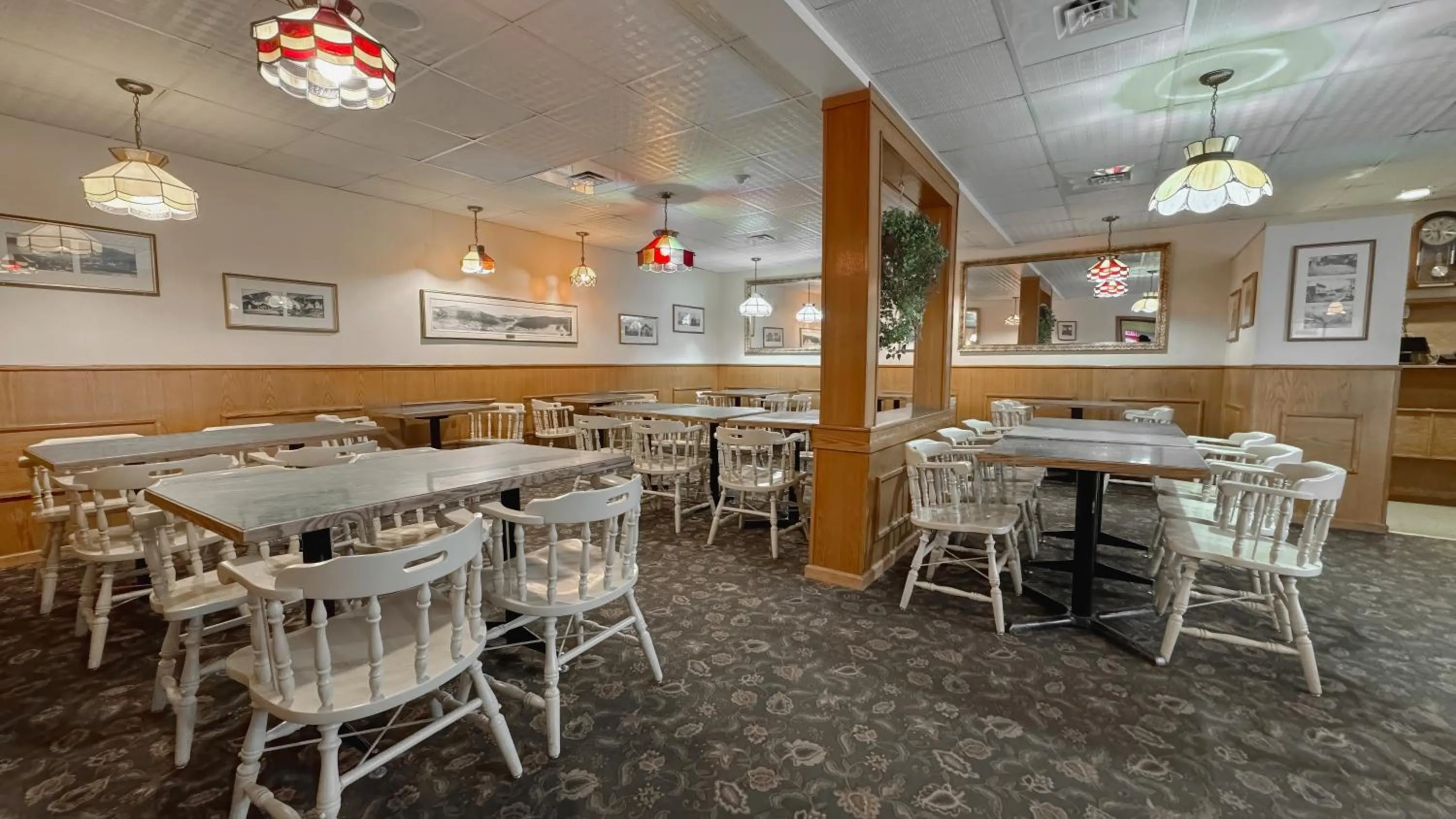 Restaurant/places to eat in Eldorado, a Coast Hotel