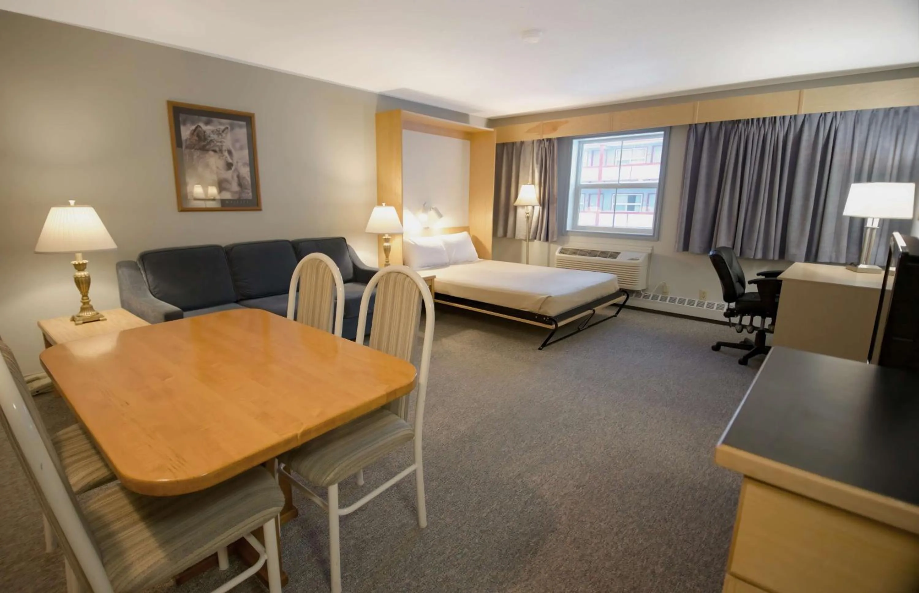 Photo of the whole room, Bed in Eldorado, a Coast Hotel