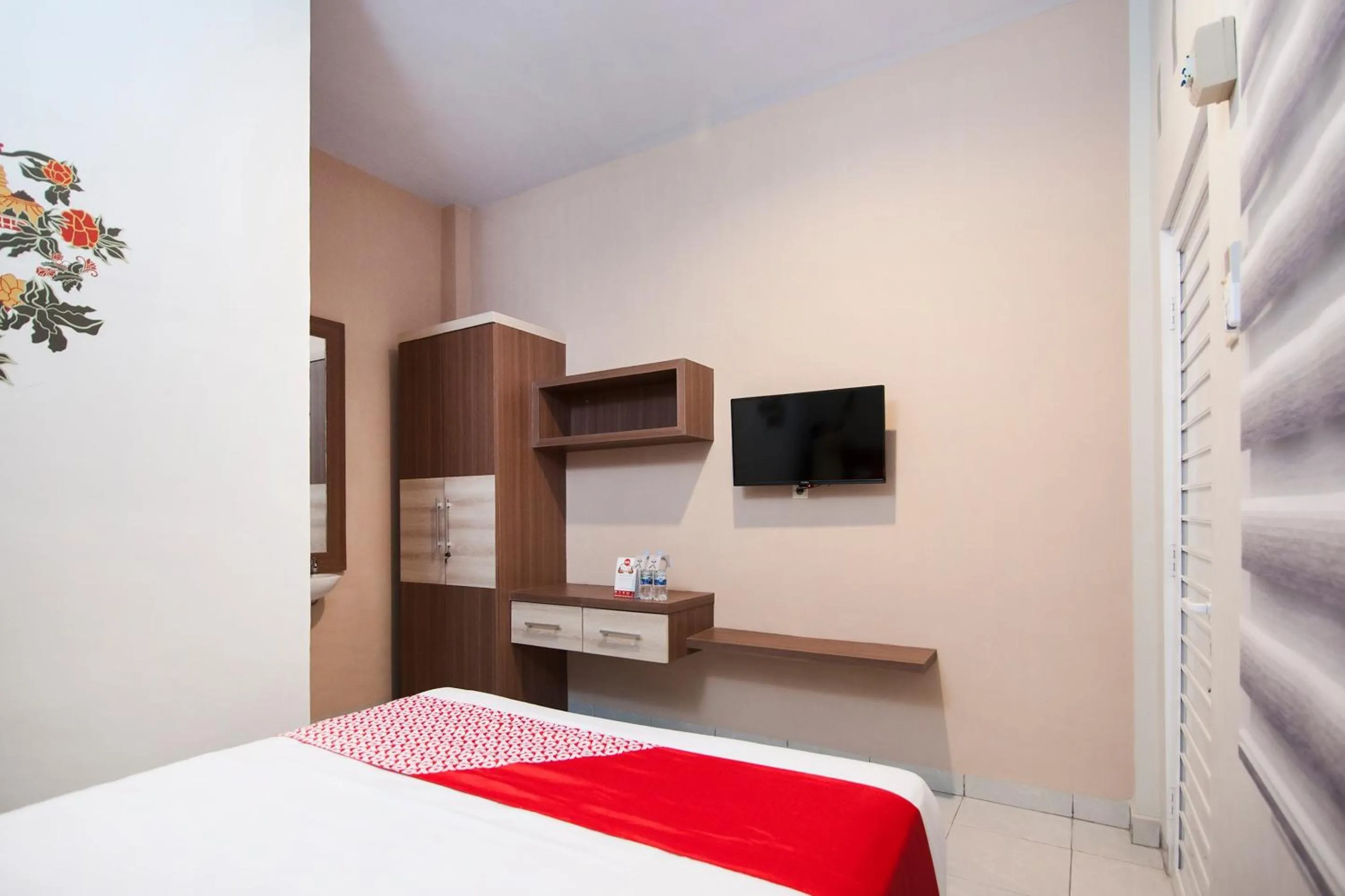 Bedroom, Bed in OYO 725 My Arm Home & Stay