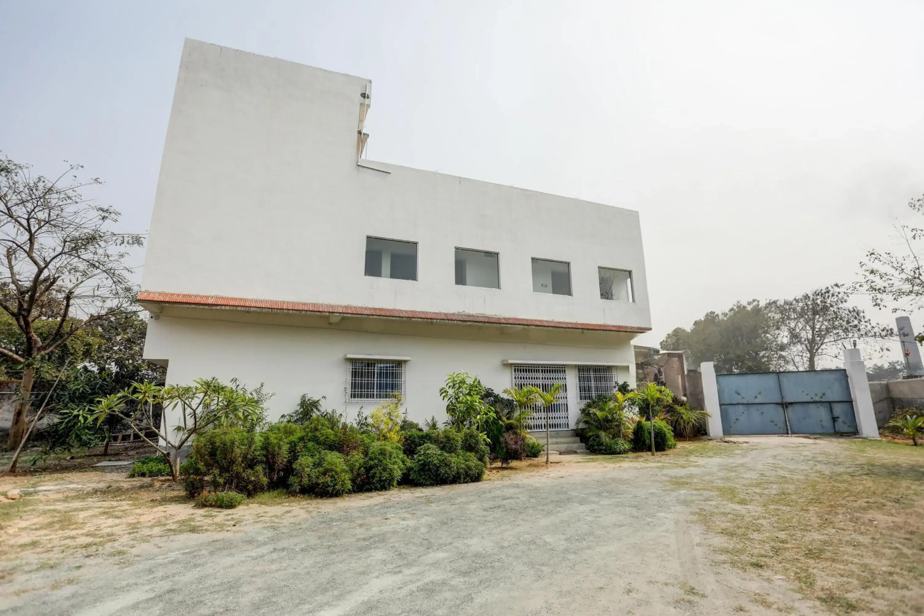 Facade/entrance in Super Hotel O The Nirvana Resorts Facade/entrance in Super Hotel O The Nirvana Resorts