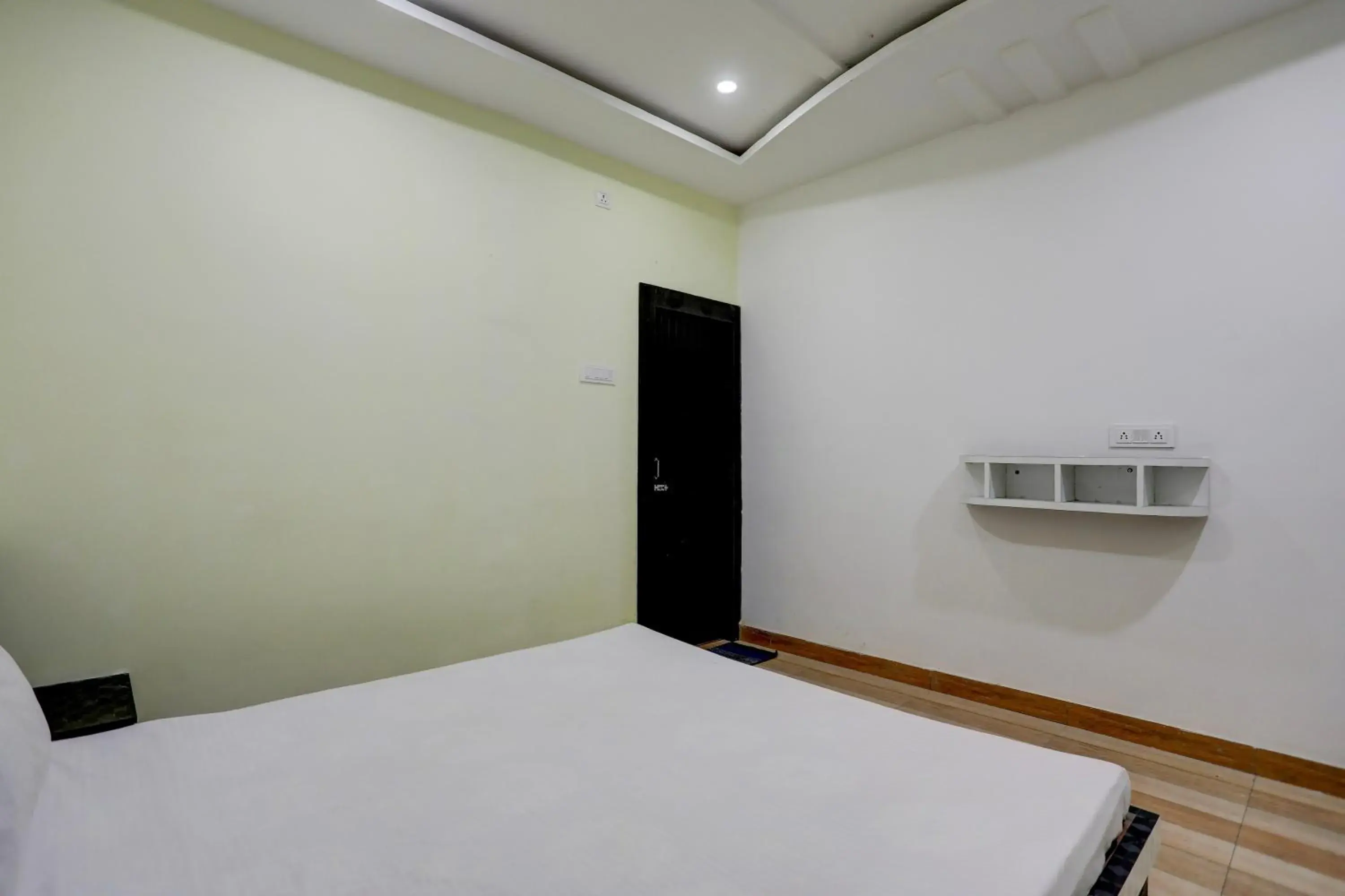 Bedroom, Bed in Super Hotel O The Nirvana Resorts Bedroom, Bed in Super Hotel O The Nirvana Resorts