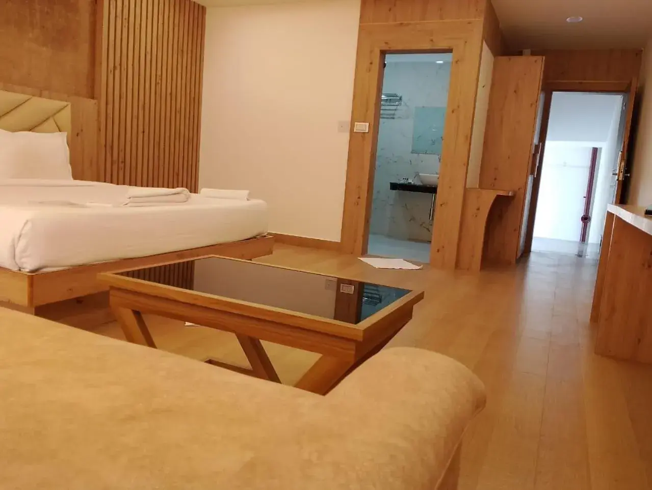 Bed in Hotel Shanti International Bed in Hotel Shanti International