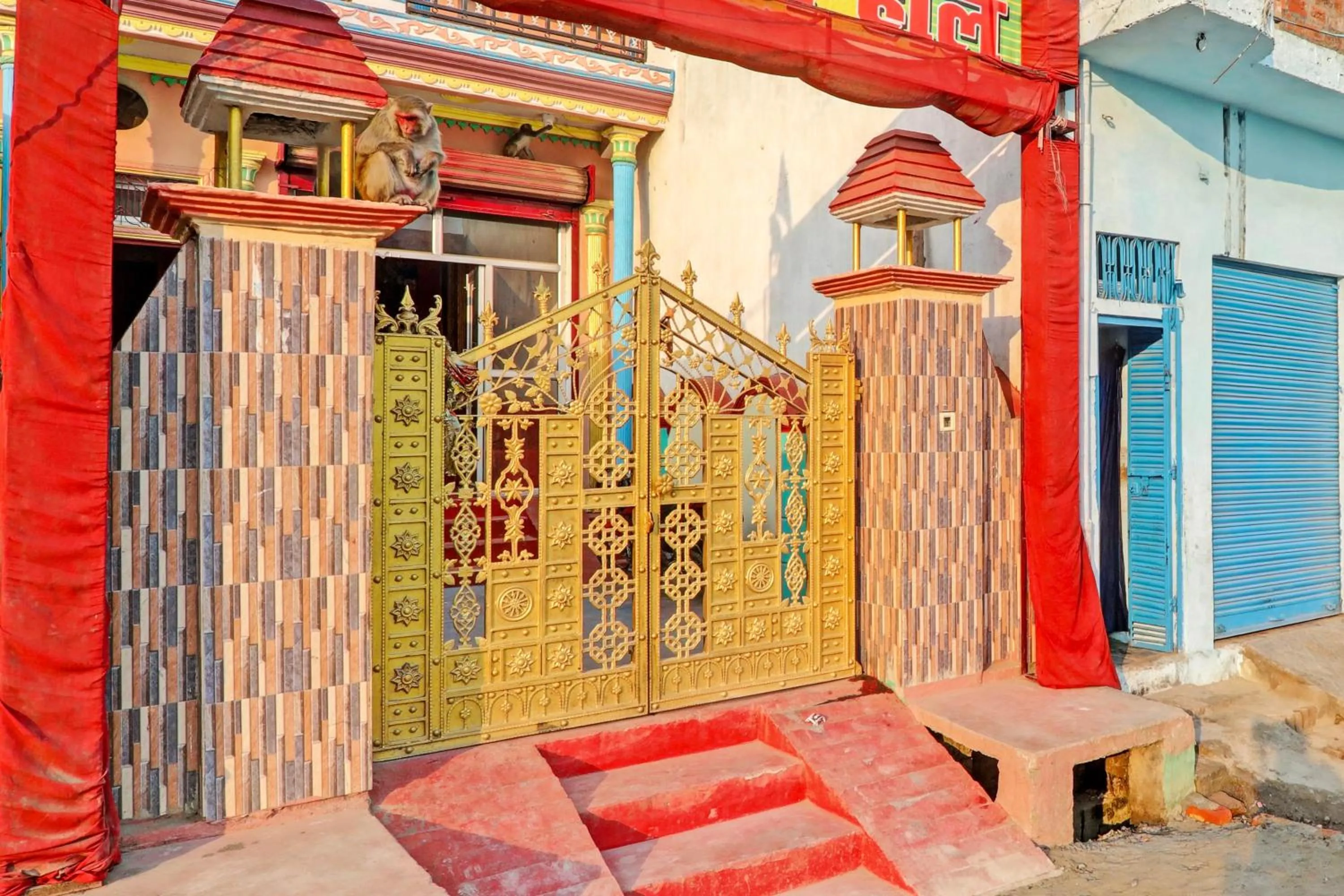 Facade/entrance in Hotel O Home Om marriage hall