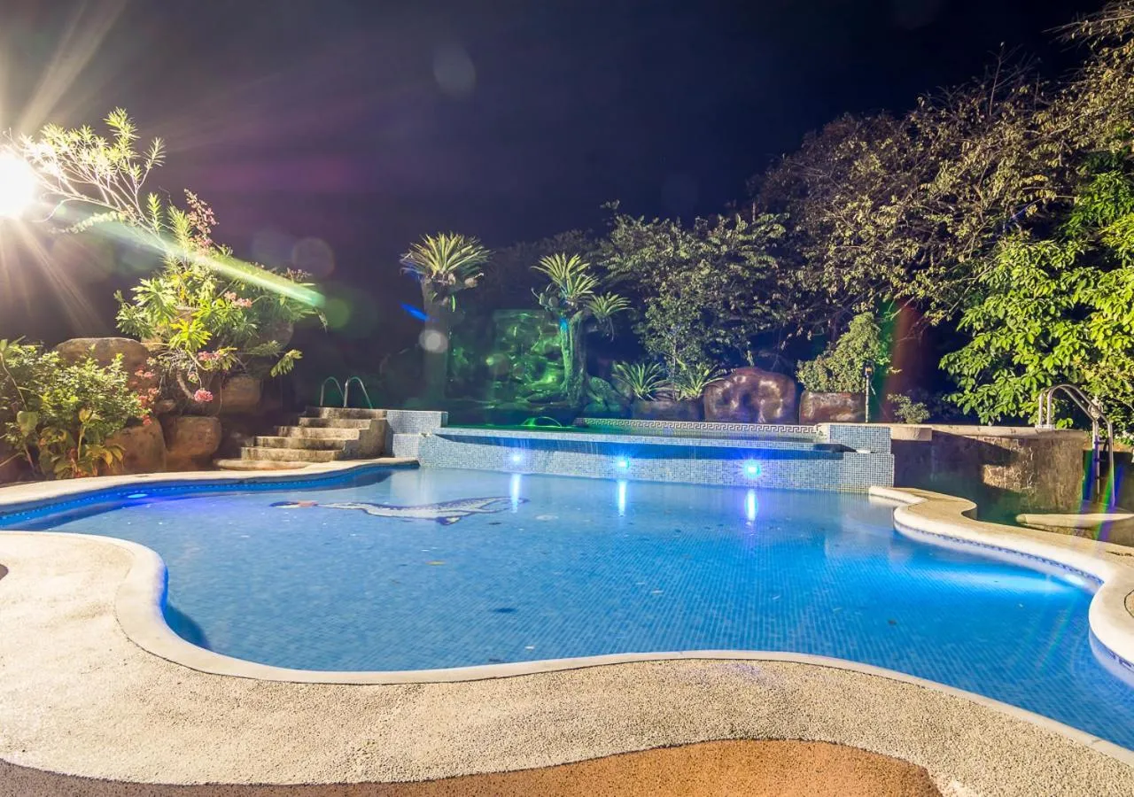 Swimming pool in Hotel Le Priss